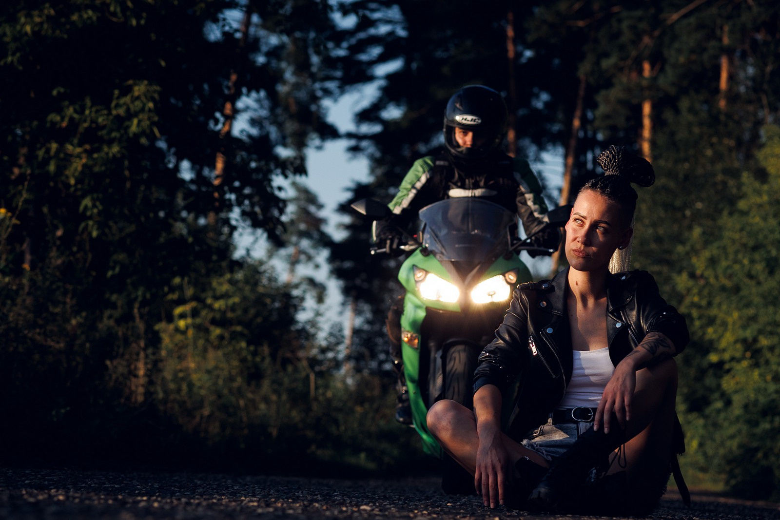 Портрет с мото. Свадебный и репортажный фотограф в Москве и Московской области