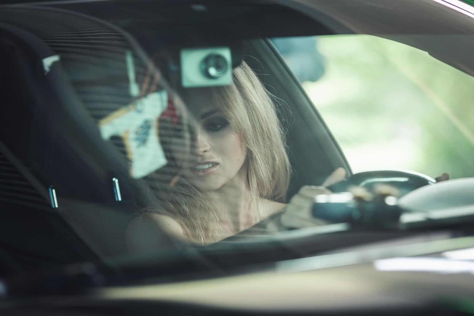 Портрет с Авто. Свадебный и репортажный фотограф в Москве и Московской области