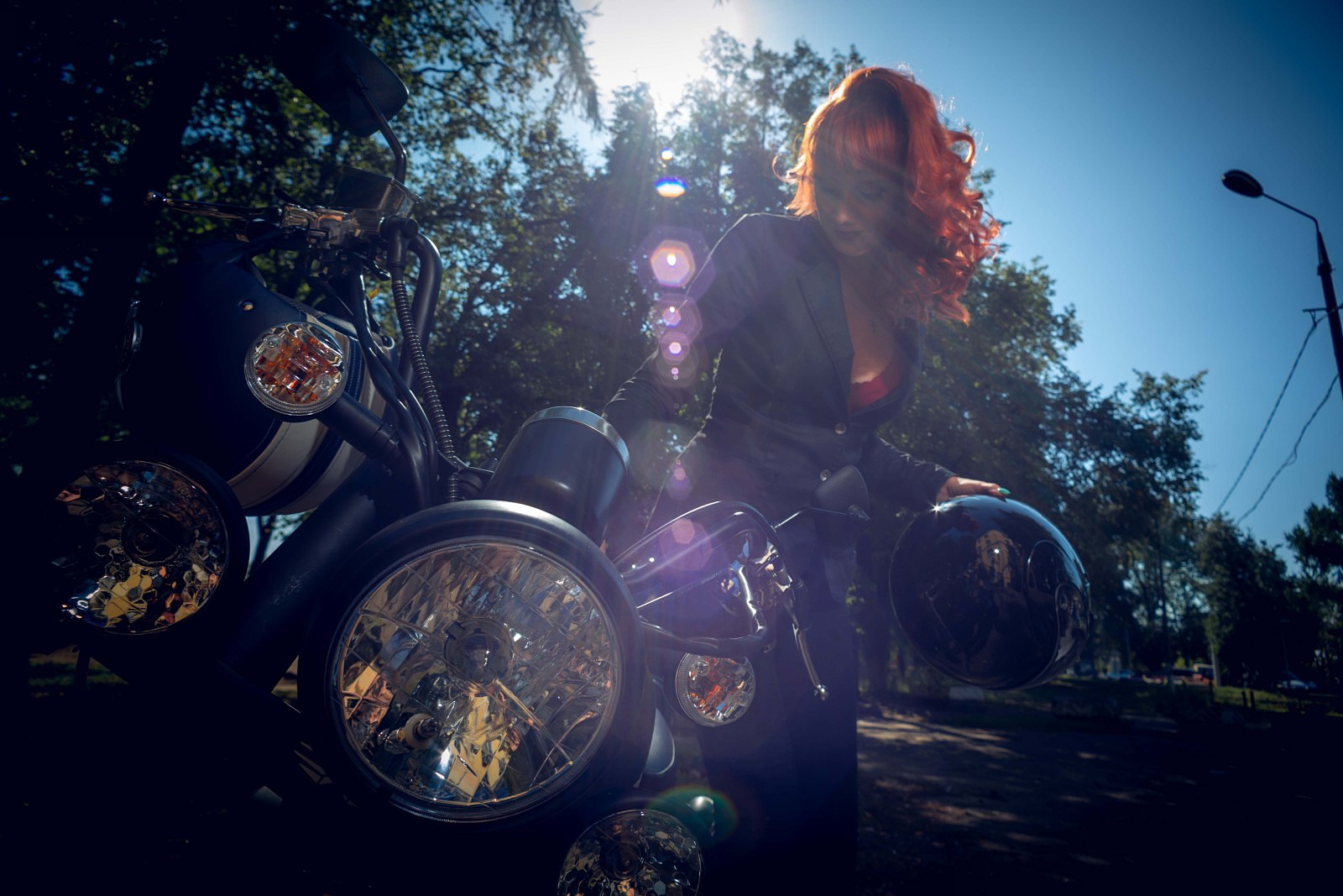 Портрет с мото. Свадебный и репортажный фотограф в Москве и Московской области