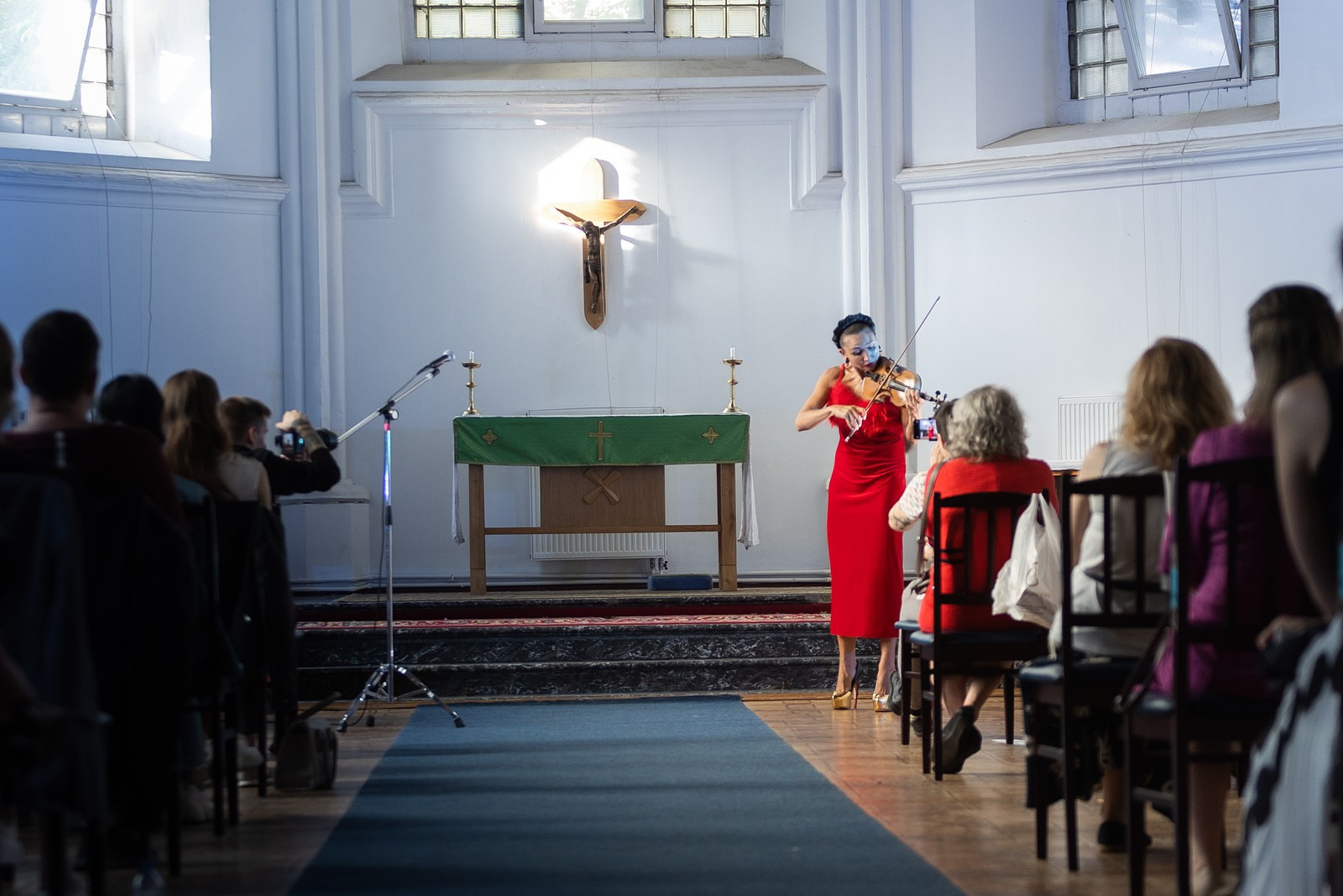 Скрипка. Свадебный и репортажный фотограф в Москве и Московской области