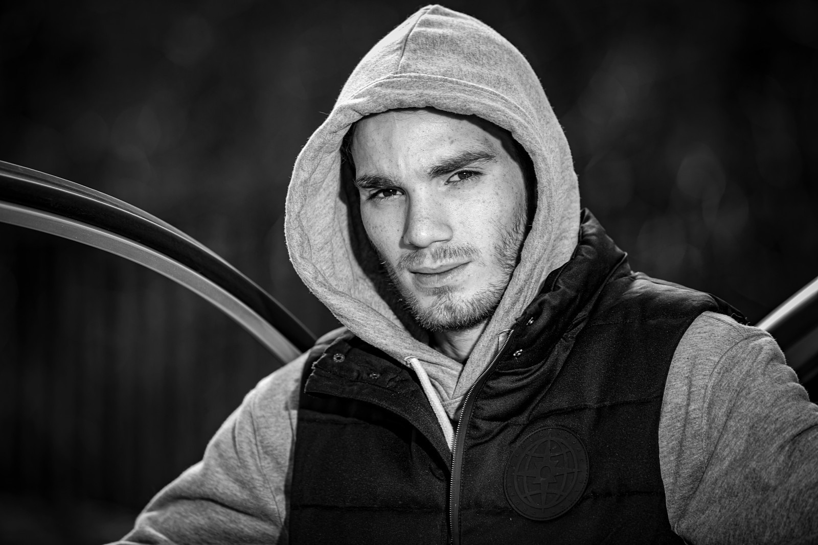 Мужской ЧБ портрет. Свадебный и репортажный фотограф в Москве и Московской области