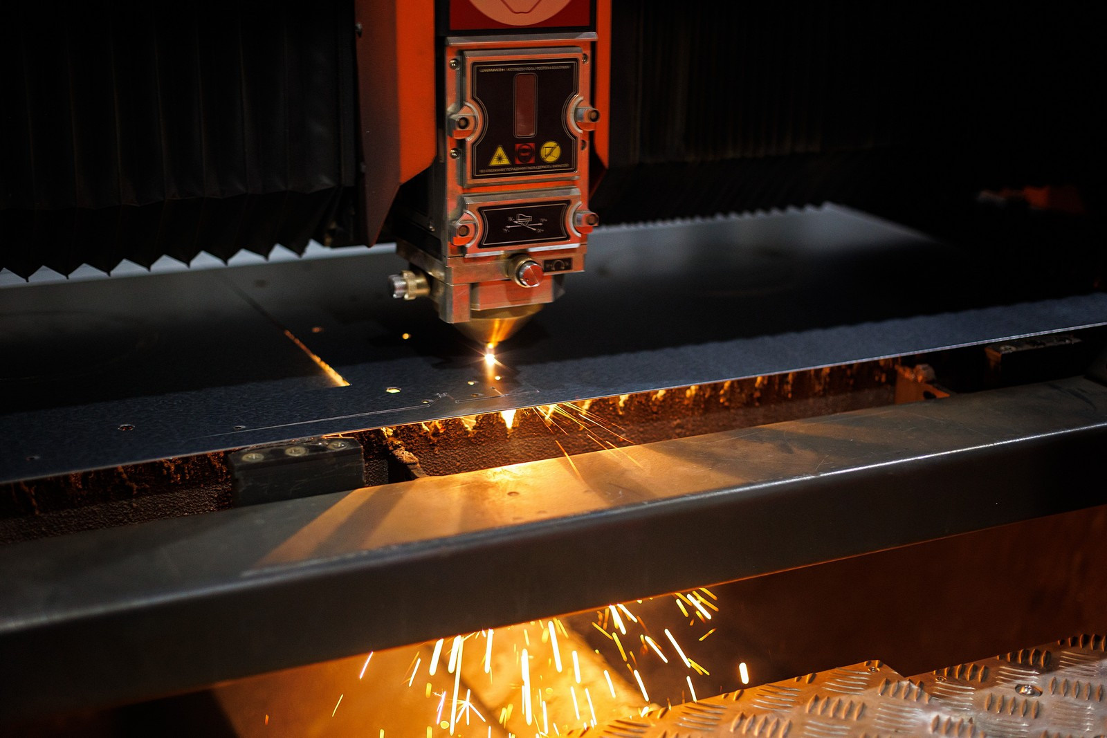 Промышленный контент. Свадебный и репортажный фотограф в Москве и Московской области