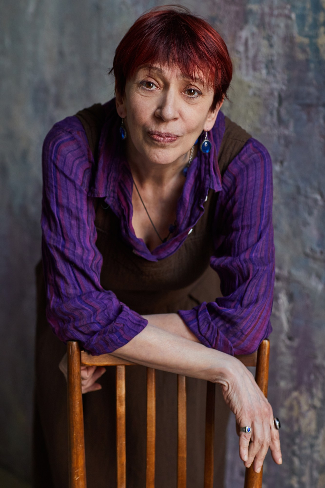 Женские фотосессии в студии и в городе: художественные, для соцсетей, сайтов знакомств. Фотограф Полина Завельская