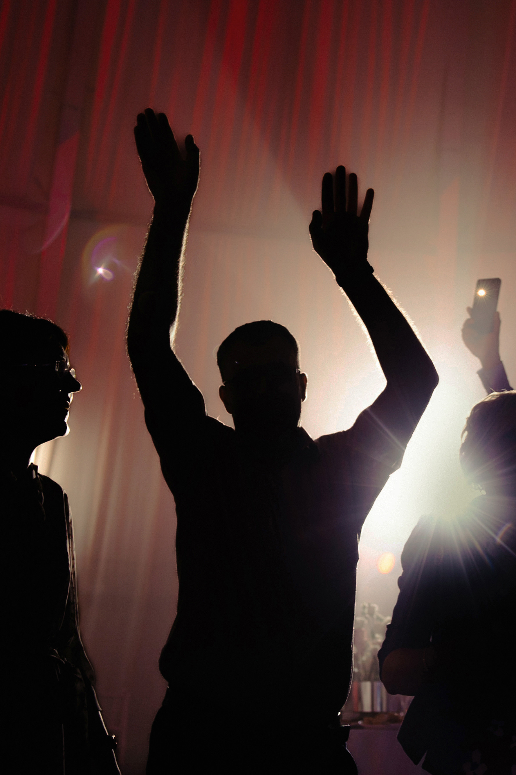 Свадьба на природе. Свадебный и репортажный фотограф в Москве Владимир Сергеев | Naysaikolo