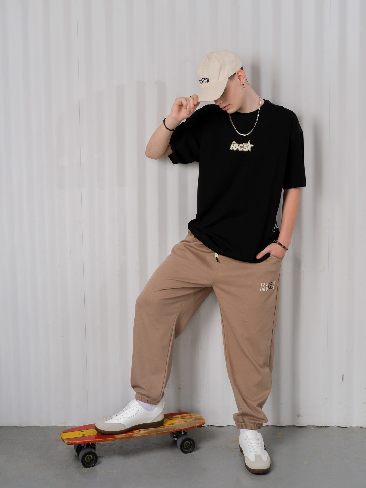 Как подготовиться к съемке одежды для Ламода в СПб. Фотосессия для маркетплейсов