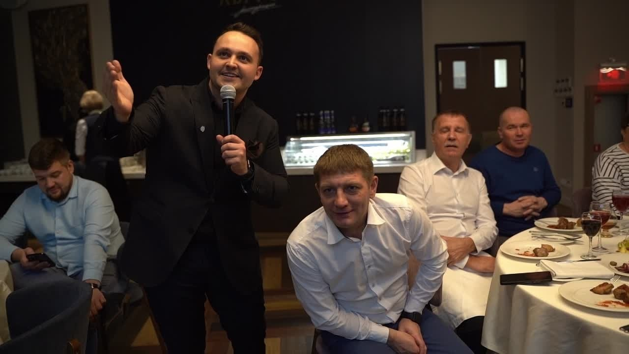 Корпоративы. Ведущий Стас Праздников Свадьба Тюмень