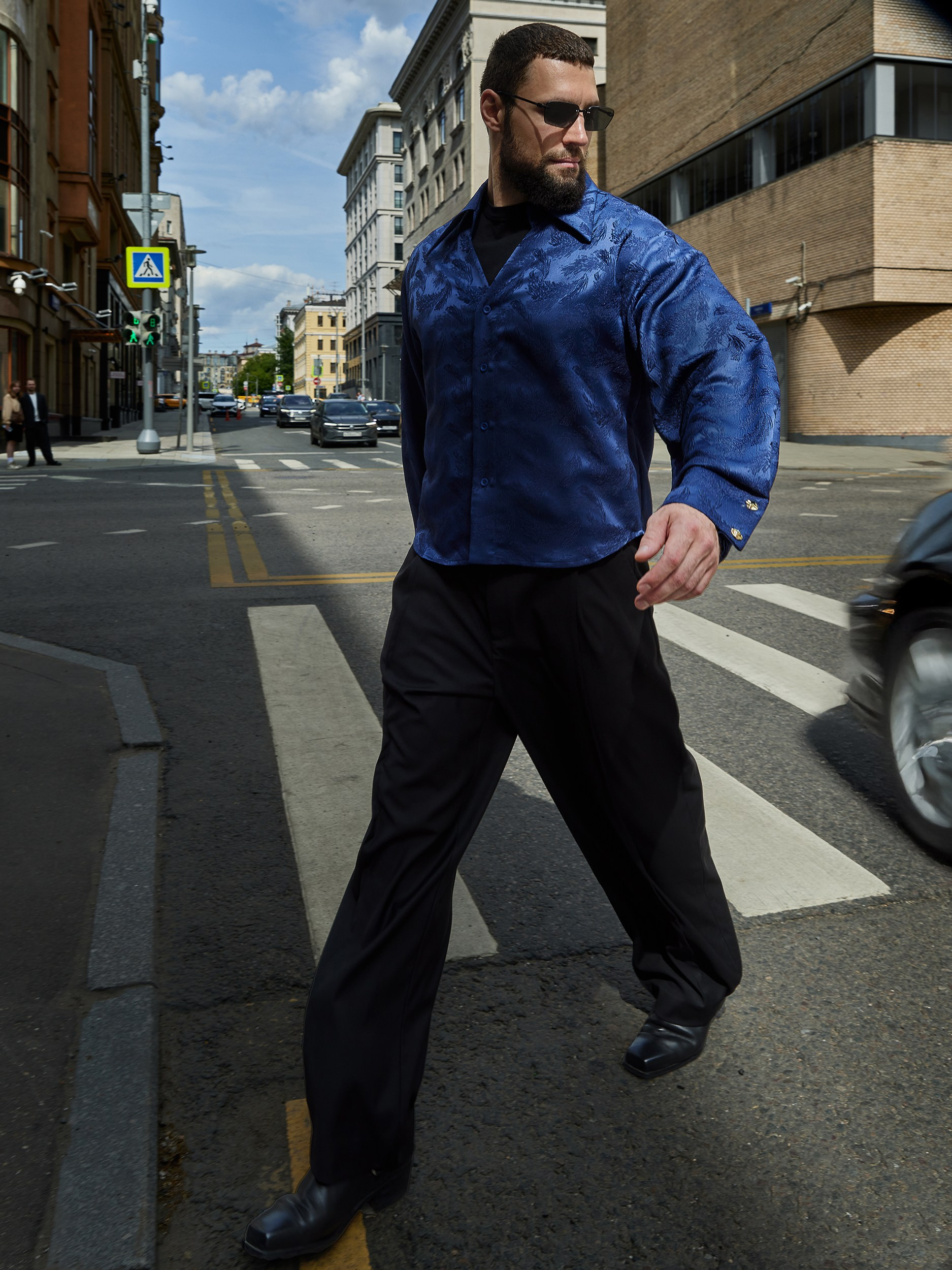 Стильная, уличная, стрит фотосессия в Москве и Санкт-Петербурге. Рекламный, фешн фотограф Дима Куб Москва, Санкт-Петербург