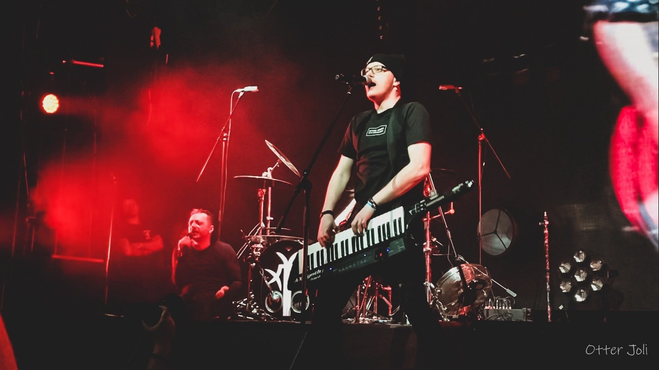 Живительный надрыв в честь 12-летия The Matrixx. Концертный репортёр Валерия Сафина