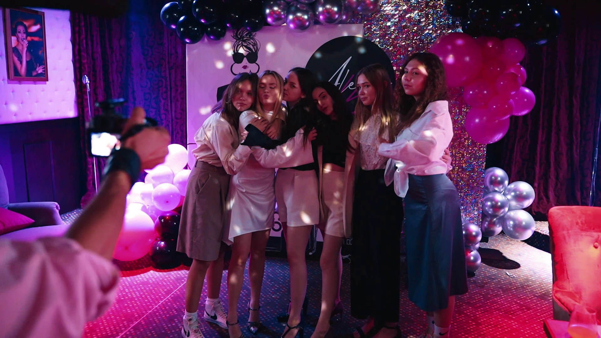 Видеосъёмка праздников. Видеограф Эля Гвоздь