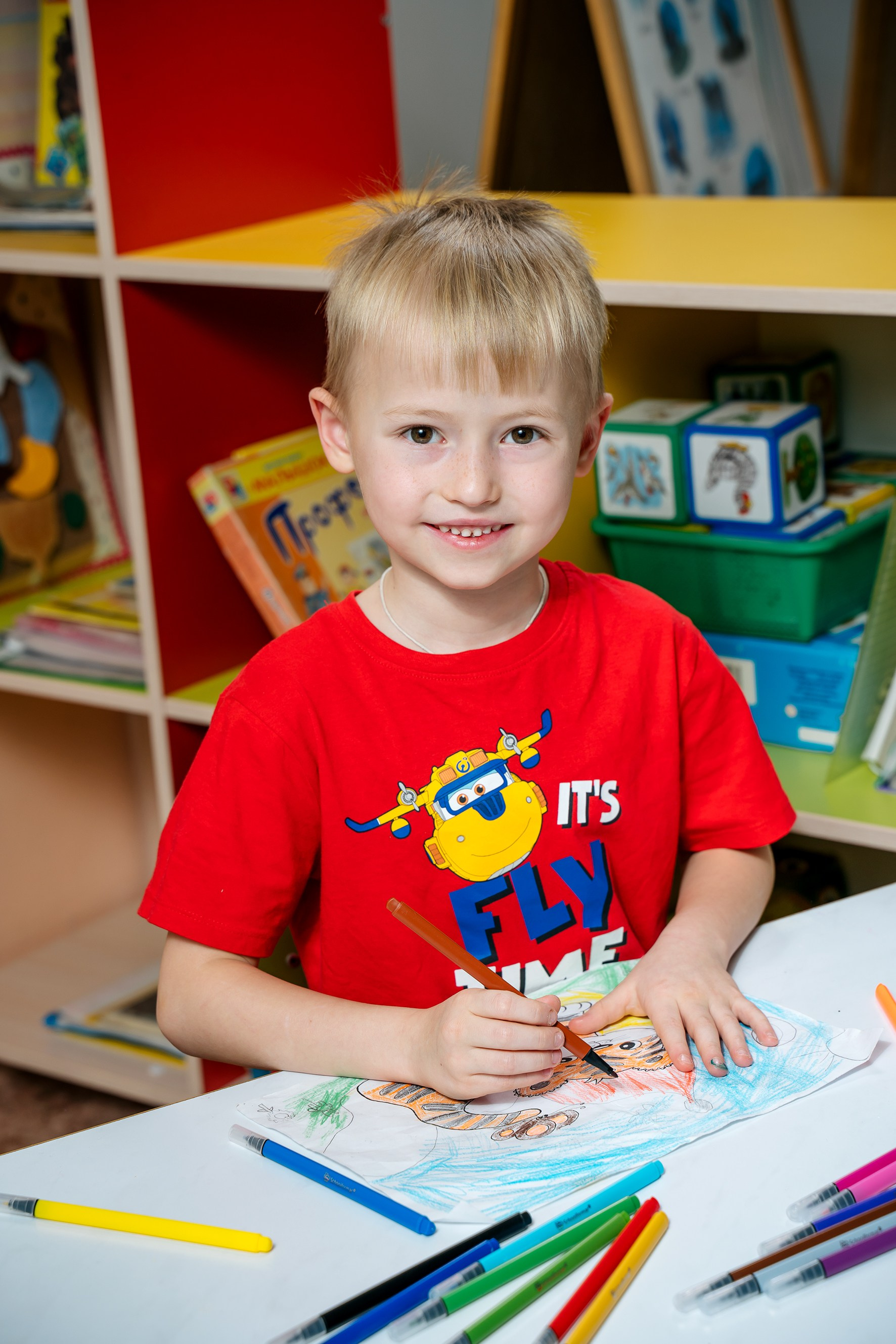 Выпускные альбомы, школьные фотосессии в городе Новороссийске