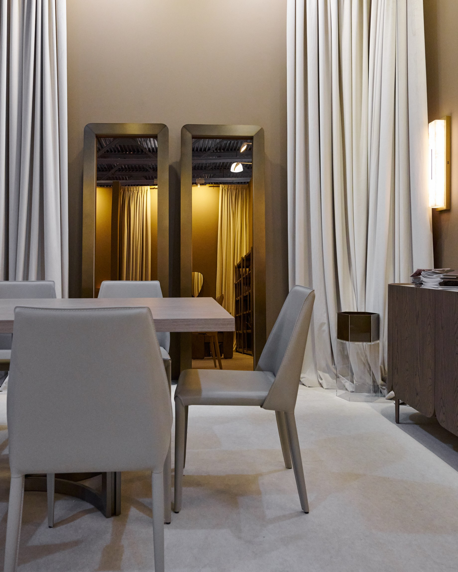 Съемка стендов на выставках. Интерьерный и архитектурный фотограф Москва и МО. Свободный Роман