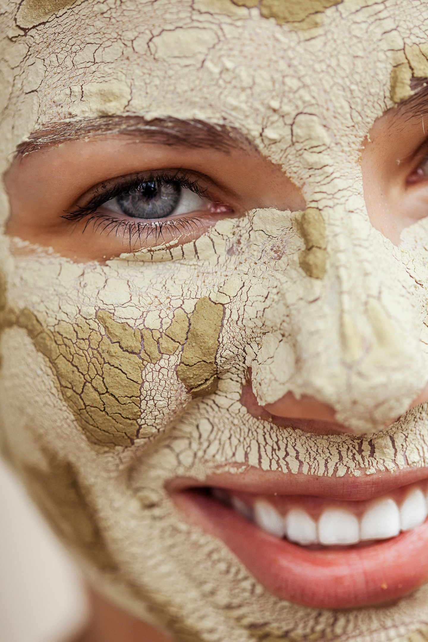 Price & conditions for brands shoots. Evgeniia Sinkevich. Photographer in Riga and Europe