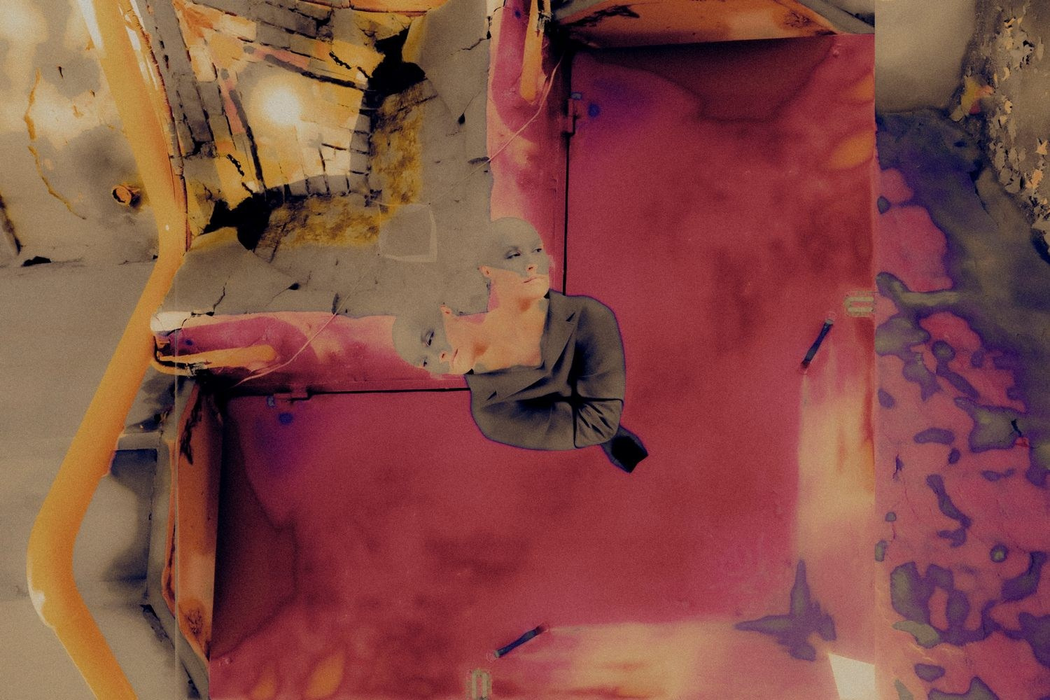 META WOMAN. Визуальный артист Наташа Солнцева