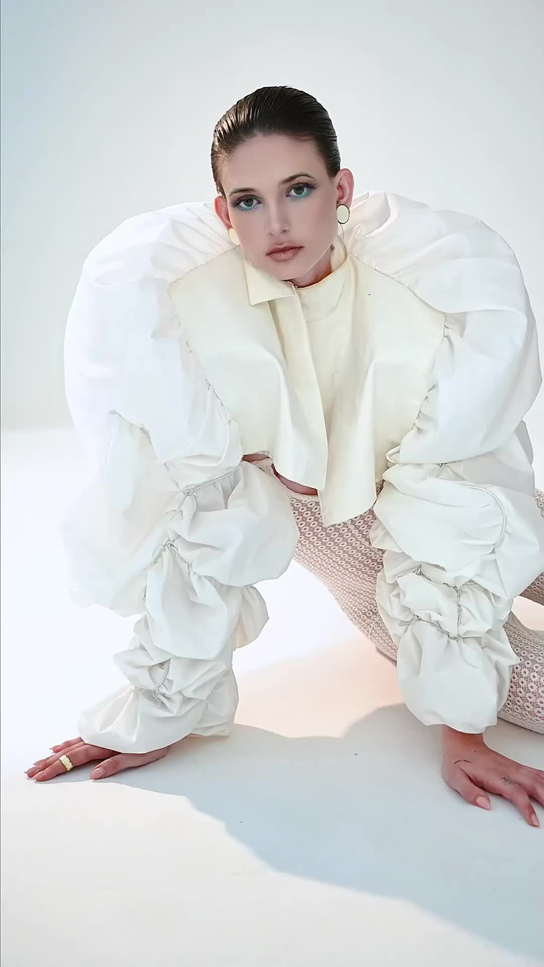 VIDEO B2B. VIDEO / PHOTO / PRODUCTION / AI