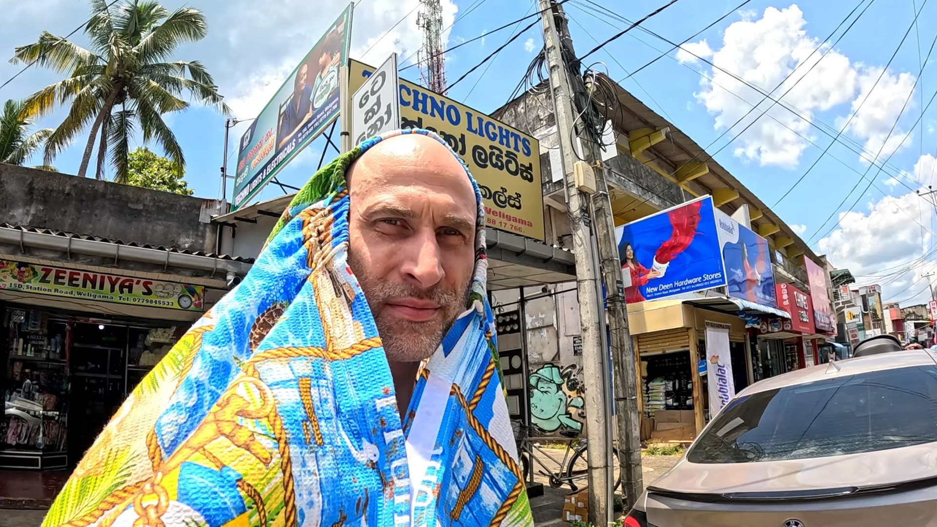 Развлекательно — познавательные видеоблоги. Ведущий на праздник в Москве / Денис Аганин