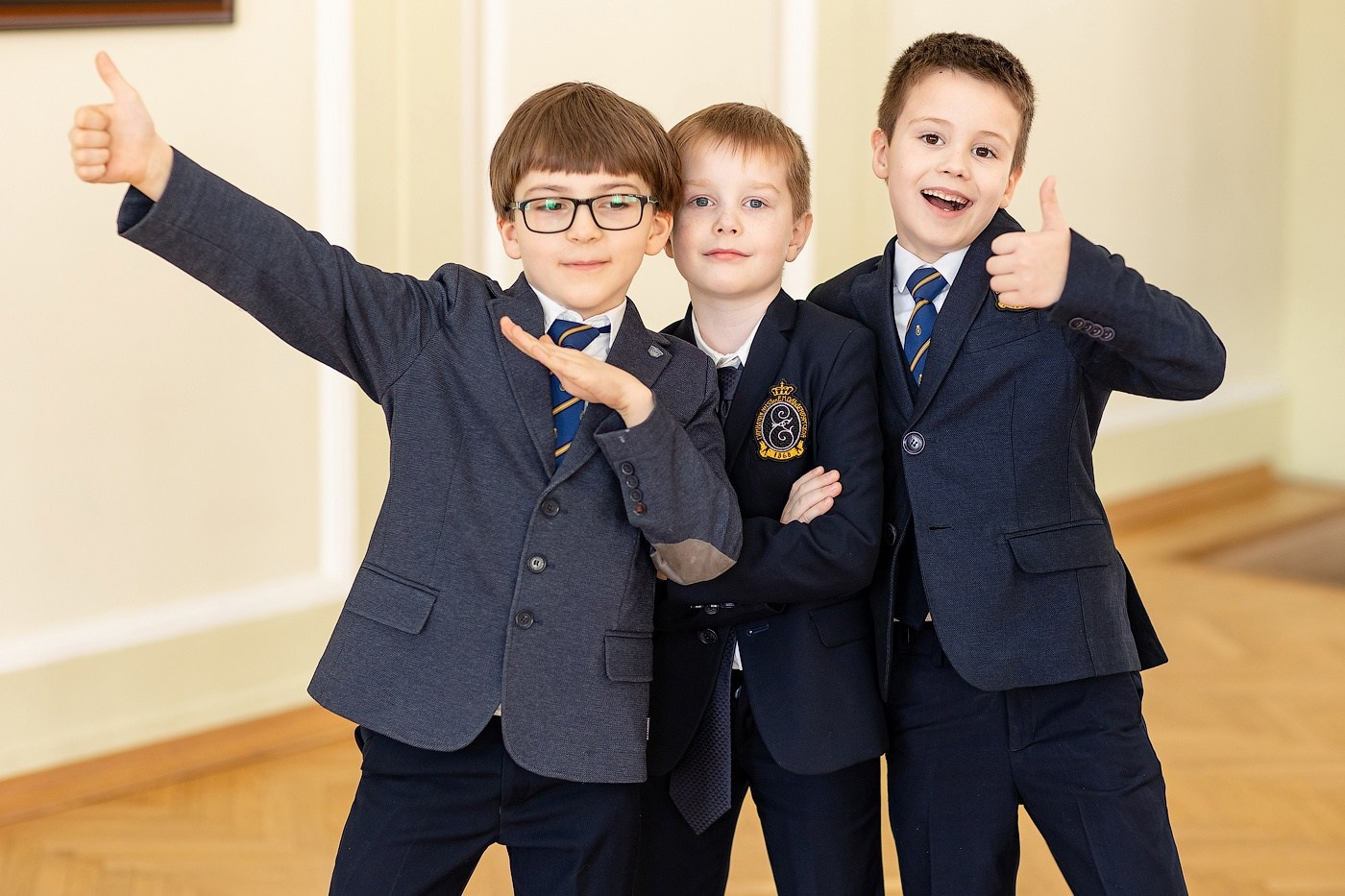 Фотосъёмка школьников: яркие кадры класса | Евченко. Выпускные альбомы СПБ для садов и школ | Фотограф Олька Евченко