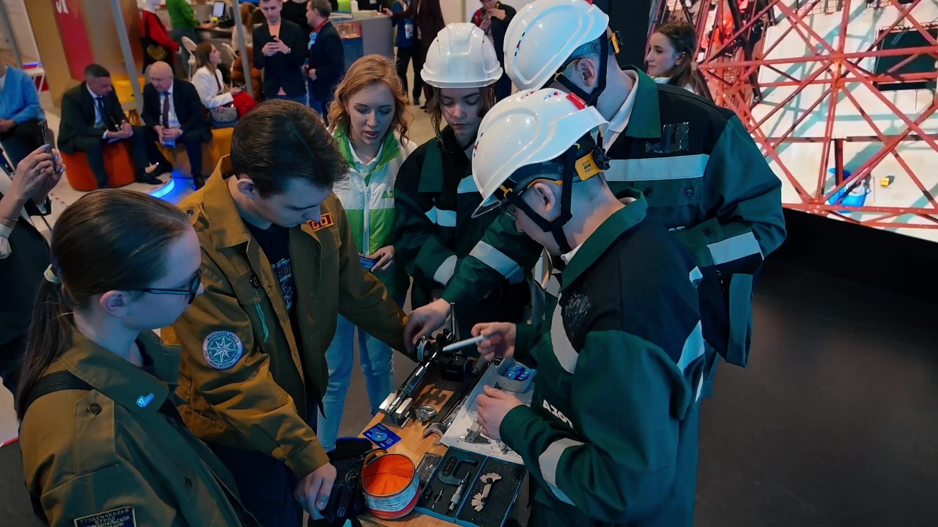 Выставка Россия. Никита Хохловский фото и видео продакшн