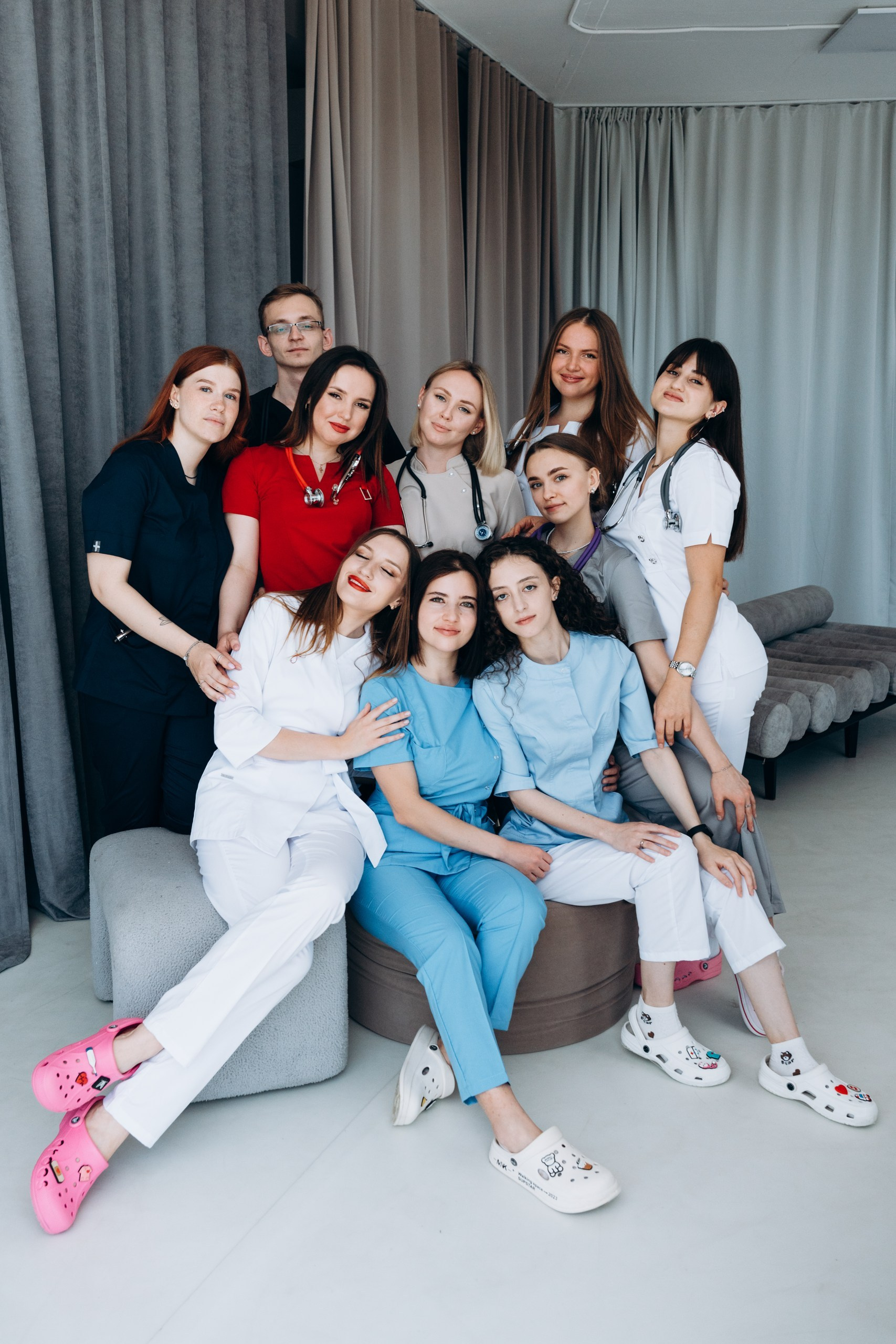 Групповые фотосессии для выпускников и коллективов. Портретный свадебный фотограф Крым | Евгения Щитенко