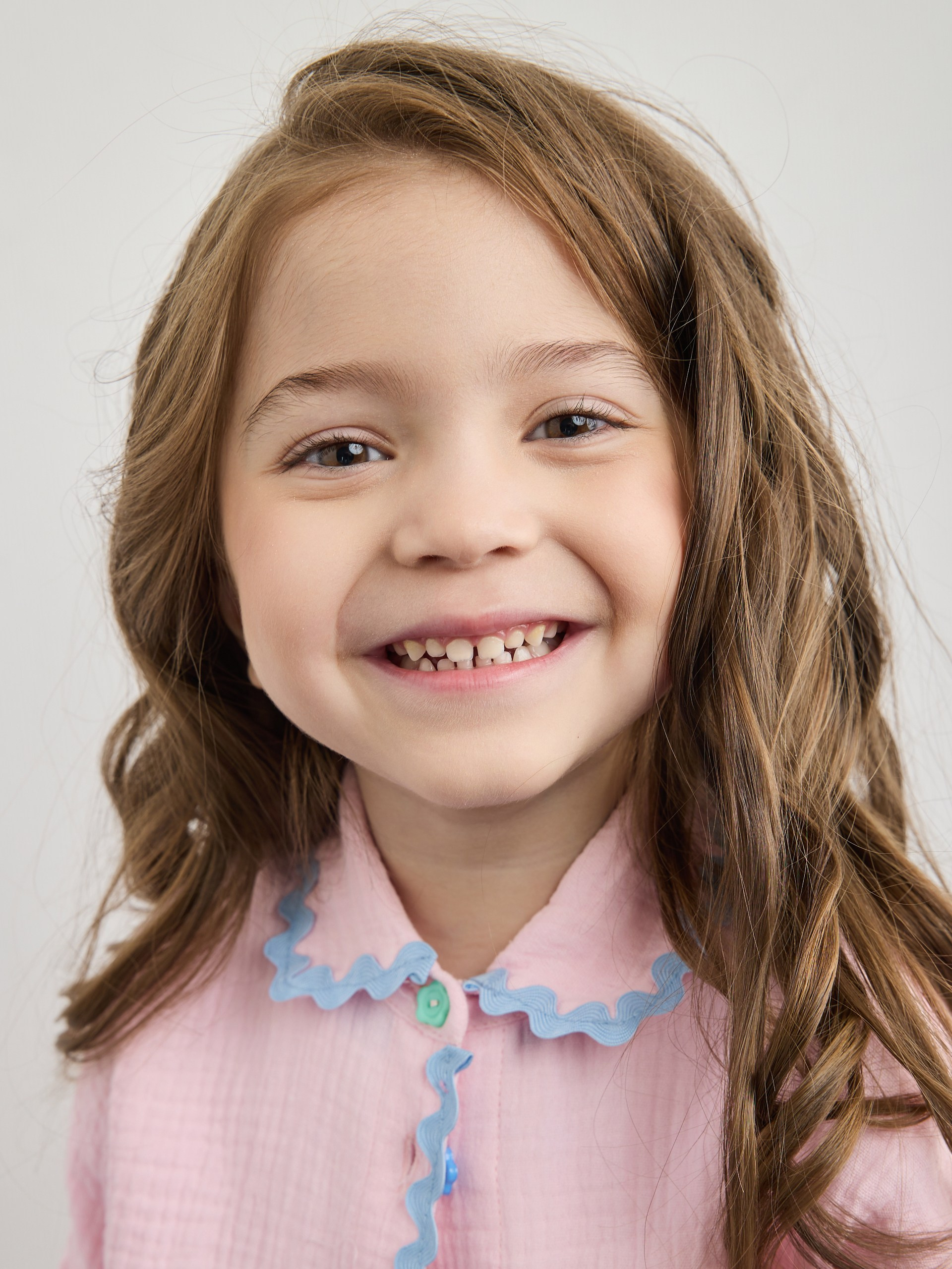 Камила И. (дети). Фото и видео продакшн в Москве — съемка для брендов и маркетплейсов