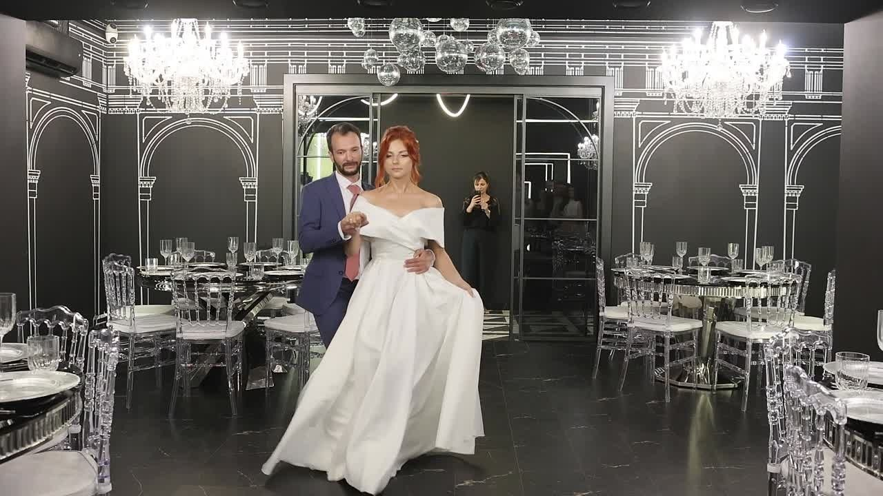 ВИДЕО. Свадебный фотограф/видеограф Александр Кабанов. Школьный фотограф. Фото и видеосъемка