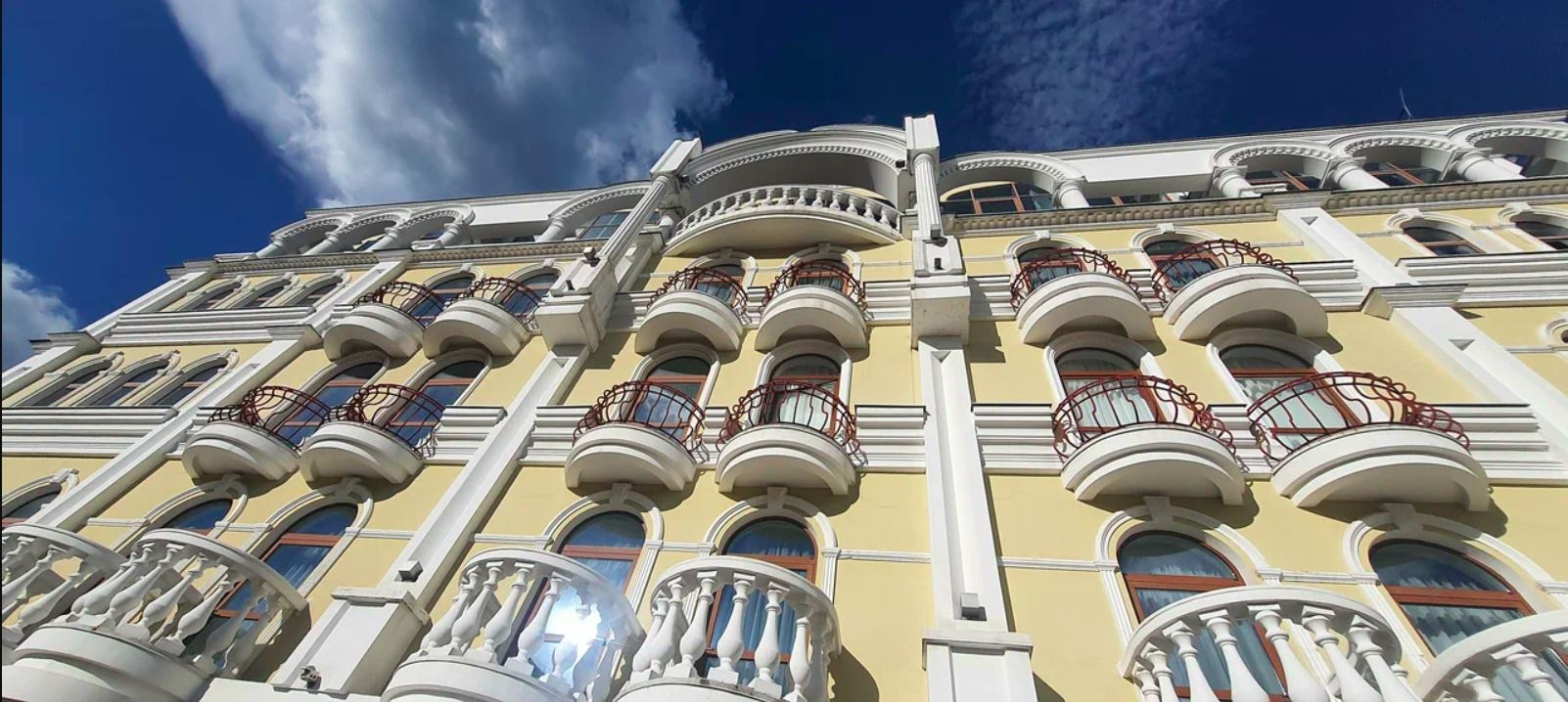 Топ локаций для фотосессии в Крыму - советы от фотографа. Профессиональная фотосъемка в Крыму. Натуральные эмоции и живые кадры. Забронируйте дату прямо сейчас!