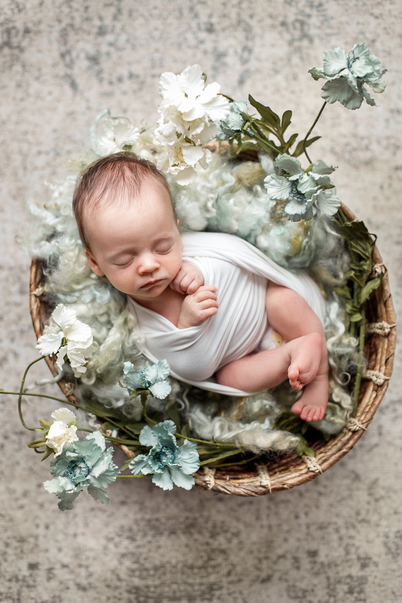 Съемка новорожденных с выездом на дом Ярославль, Москва, Иваново. Детский, семейный и фотограф новорождённых в Ярославле Анна Салова