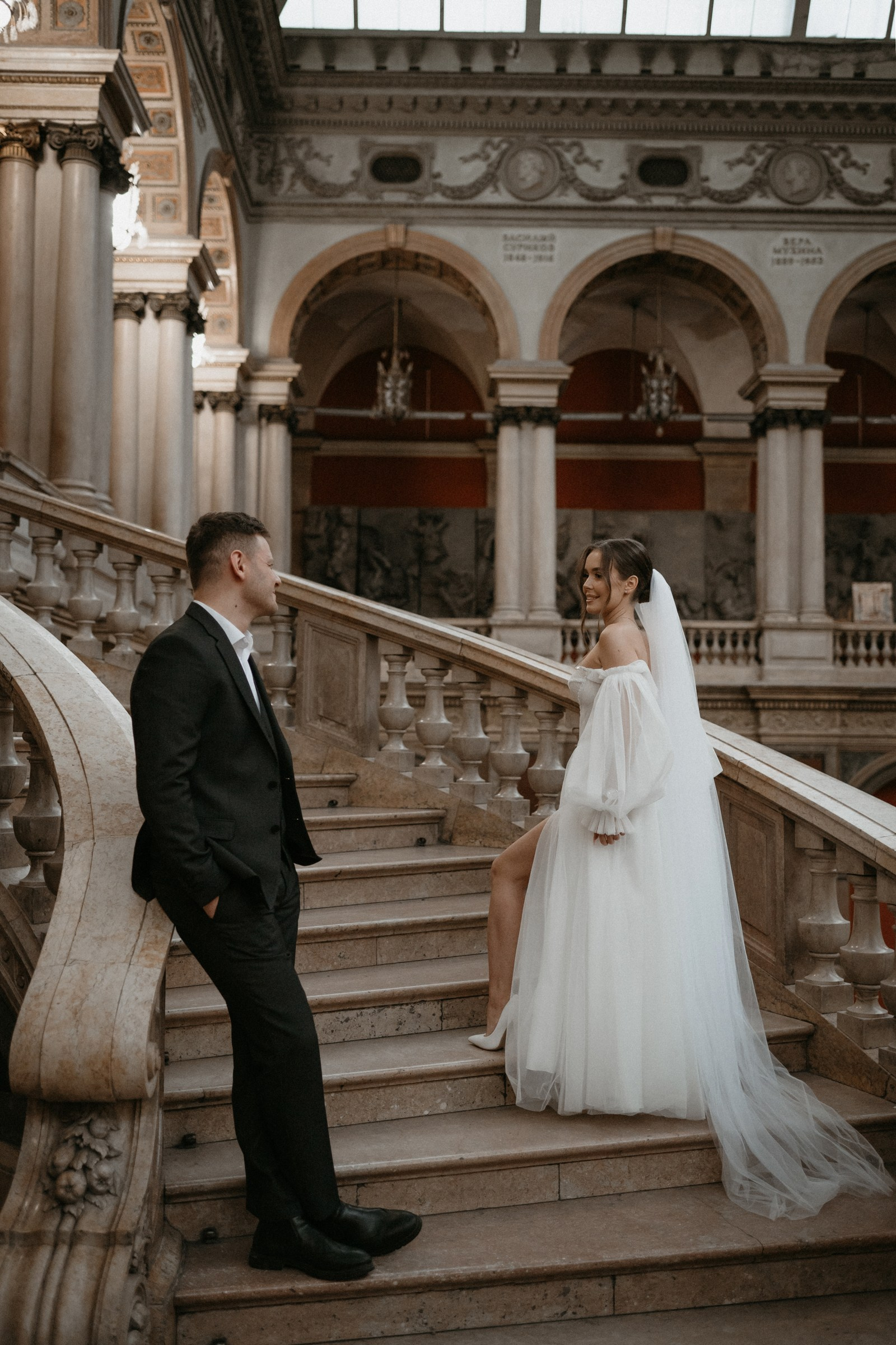 14 дворцов в Санкт-Петербурге для свадебной фотосессии в дождь. Свадебный фотограф в Санкт-Петербурге Венера Ахметова