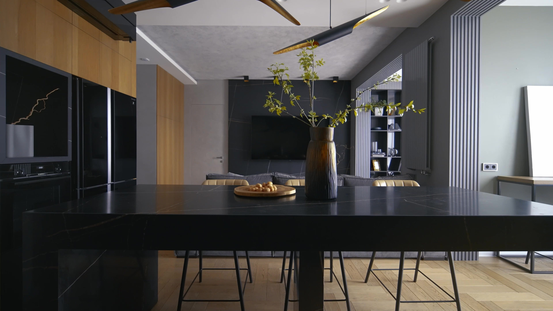 Рекламное видеосъемка. Коваль Илья — Интерьерный и архитектурный фотограф