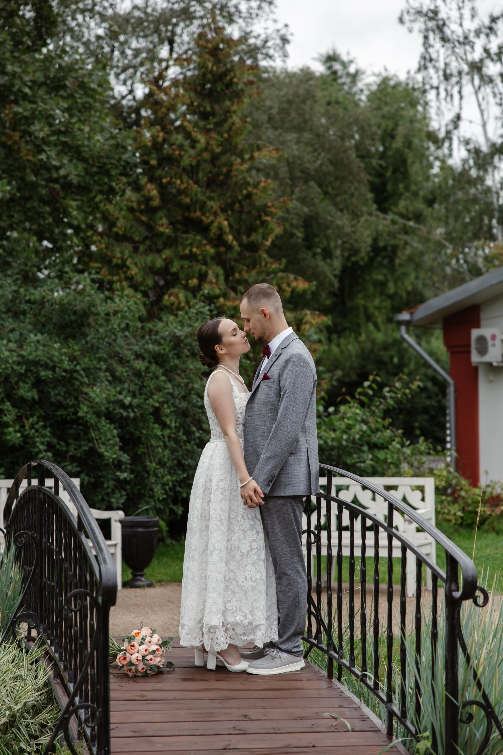 Свадебная фотосессия: 5 ошибок позирования. Как красиво получиться на фото, не будучи моделью. Фотограф, видеограф на свадьбу в Москве Никита Назаров