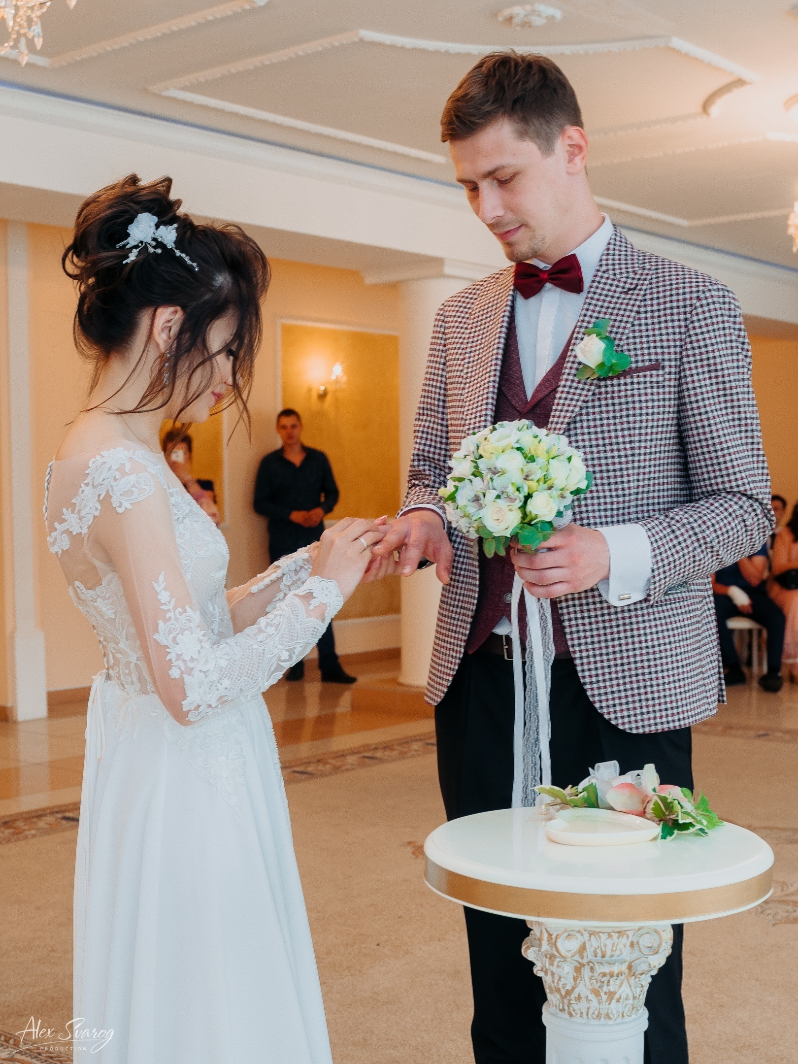 Красивые свадебные фото в Орехово-Зуево. Свадебный и репортажный фотограф-видеограф Москва и Московская область