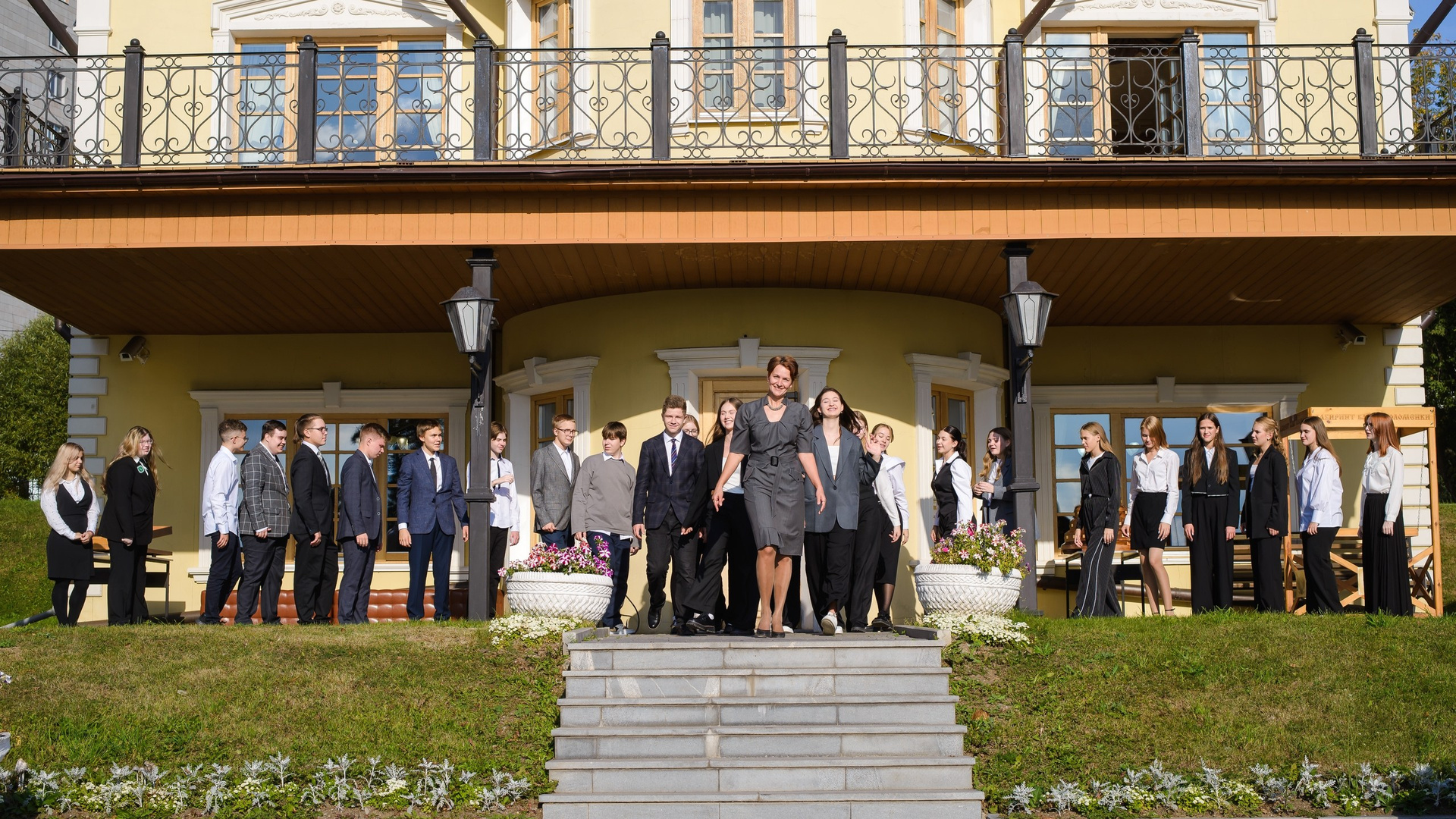 Оживающие фото. АРТИКУЛ. Выпускные альбомы Нижний Тагил