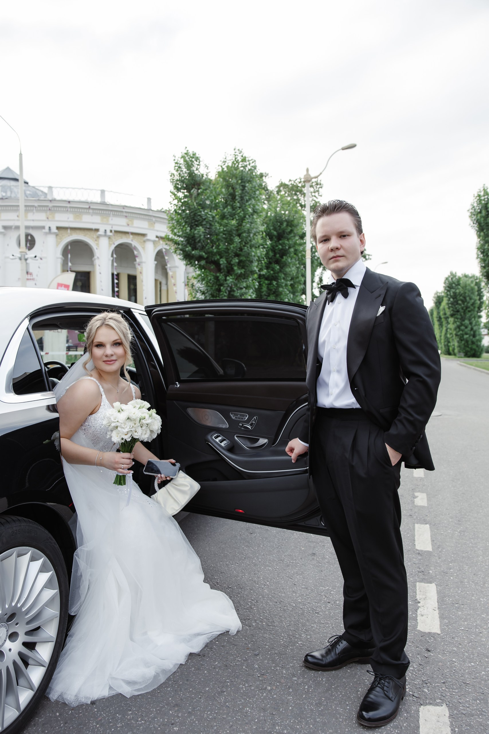 Свадьба до 100 тысяч рублей с гостями: реально ли? Полный гид по бюджетному торжеству. Фотограф, видеограф на свадьбу в Москве Никита Назаров