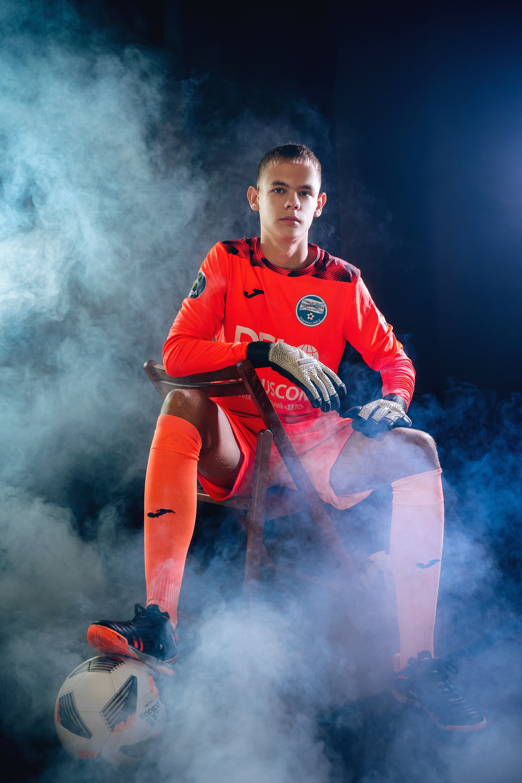 Выпускные альбомы, школьные фотосессии в городе Новороссийске