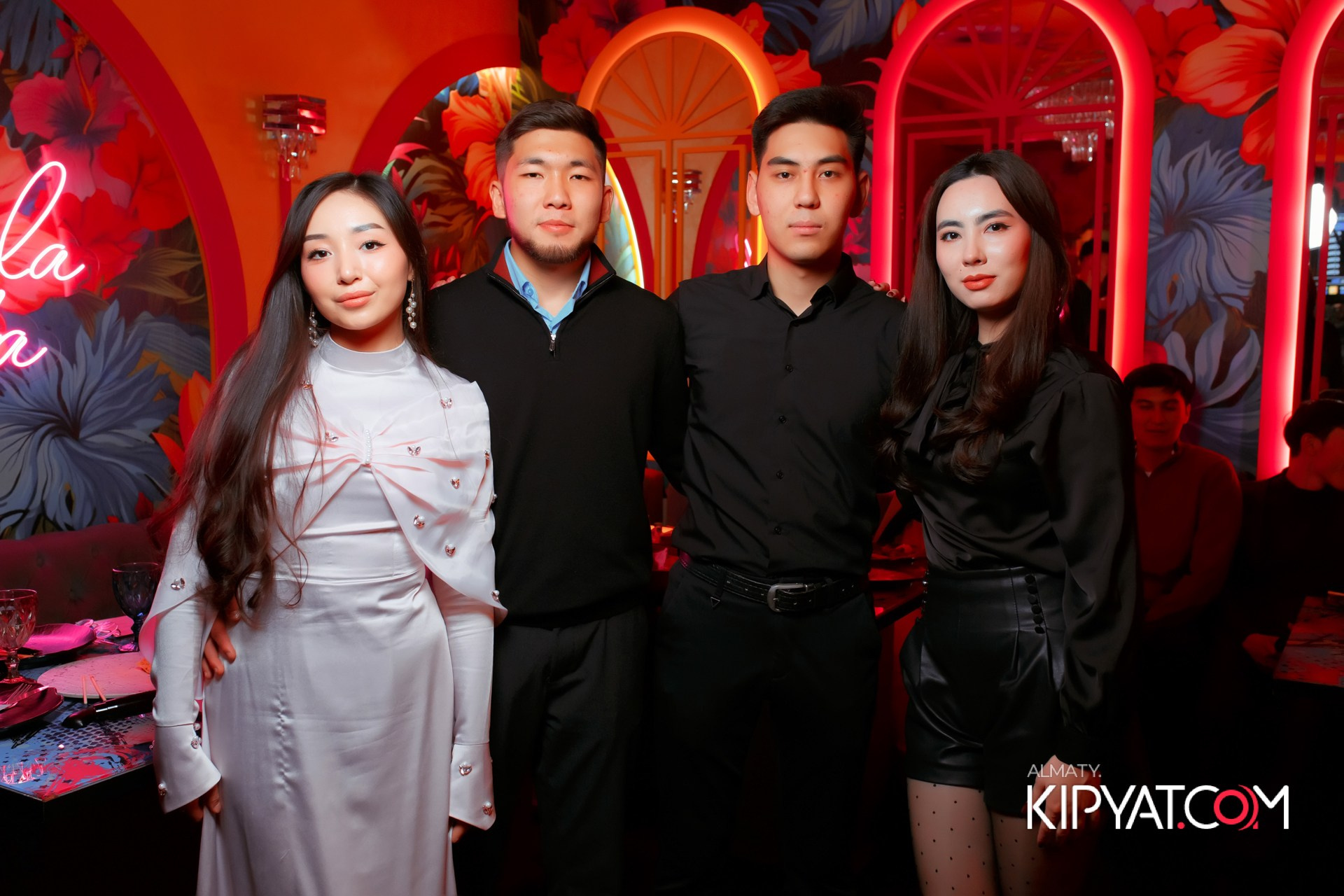 УХО И МЕДВЕДЬ НА САИНА. КИПЯТКОМ АЛМАТЫ!