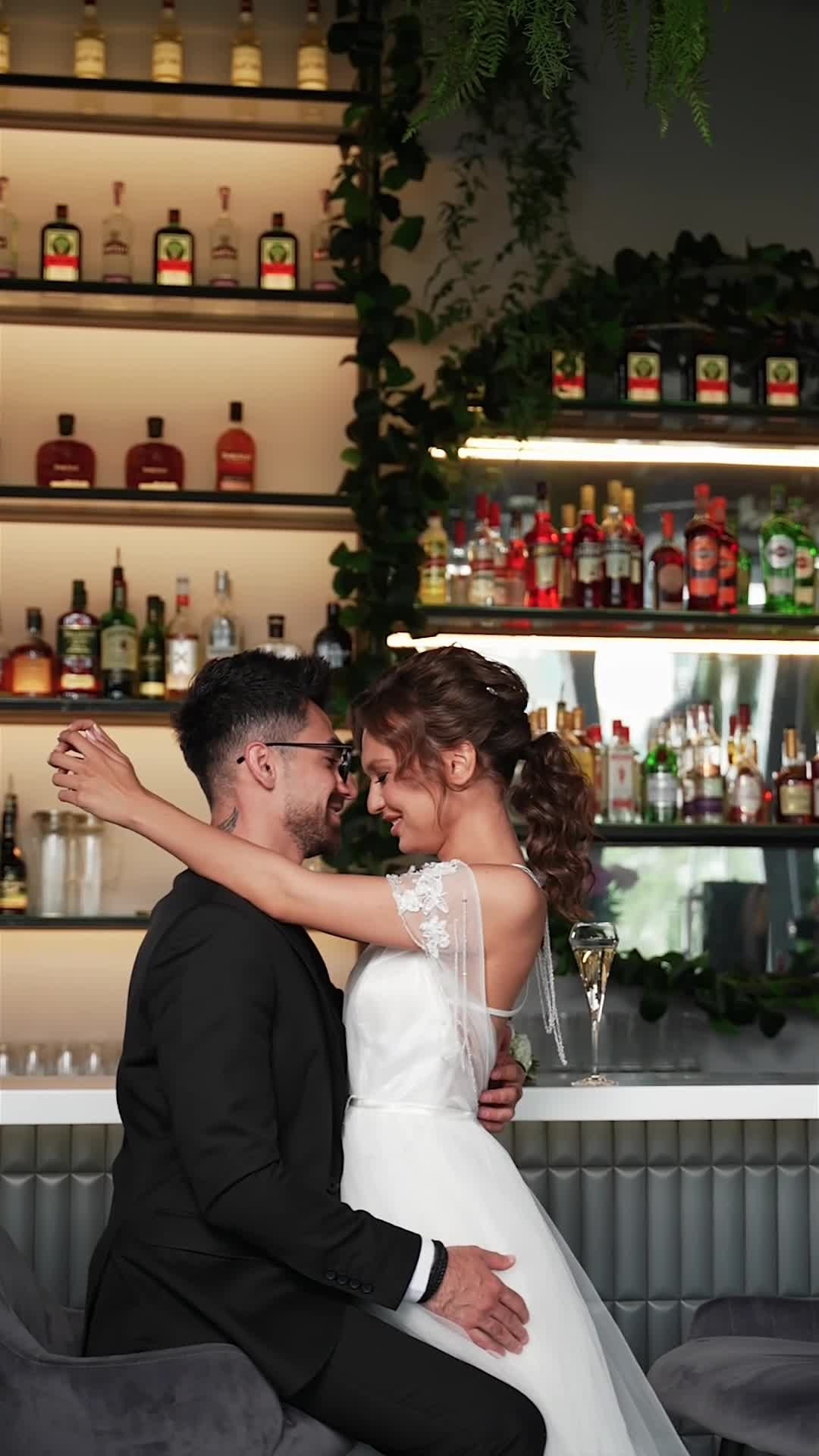 Свадебный видеограф в Москве — видеосъёмка свадьбы | Цены и примеры. Фото и видео производство для клиентов под различные задачи