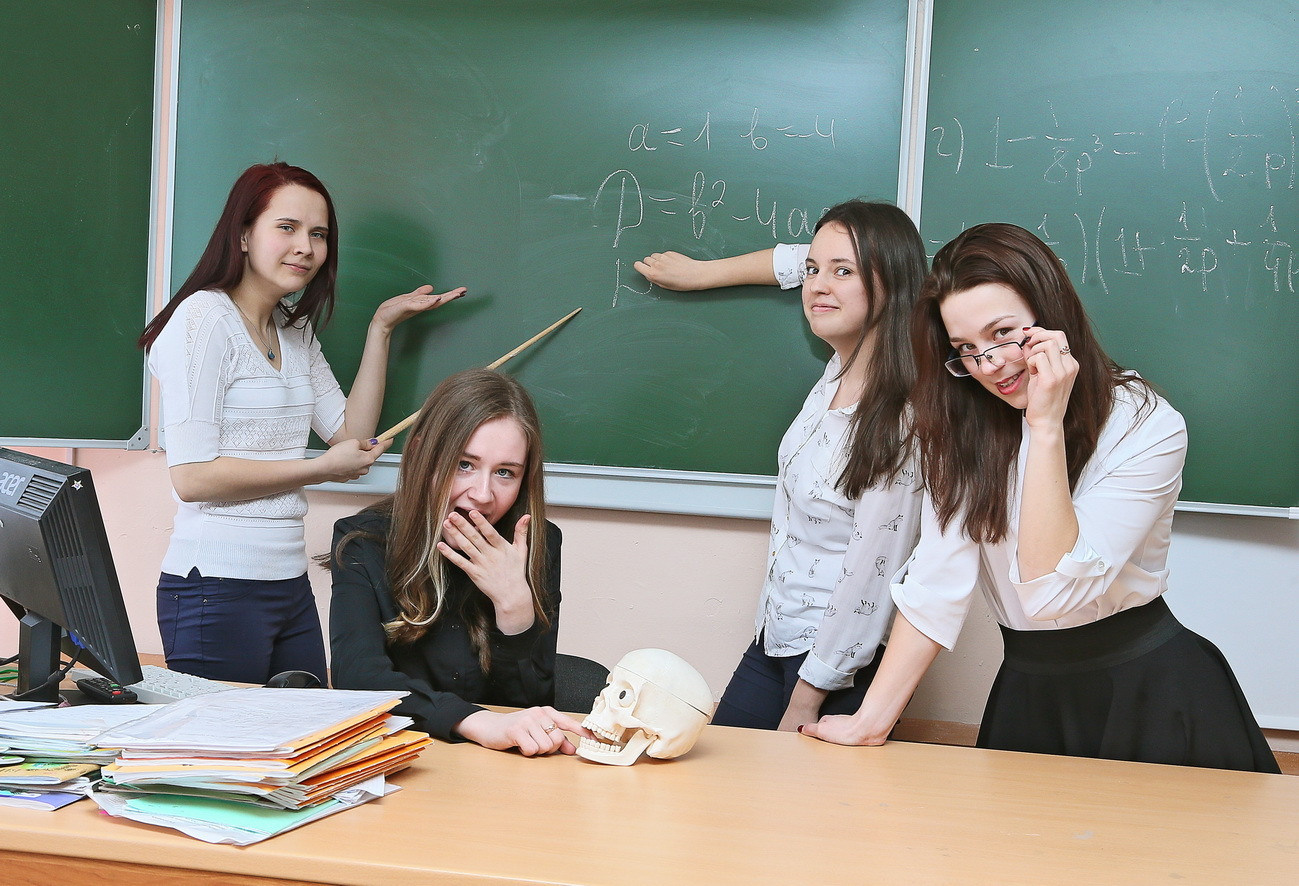 Альбомы для 9 и 11 класса. Создание стильных выпускных альбомов