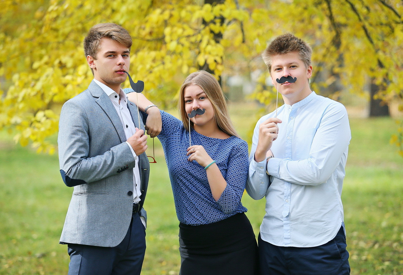 Альбомы для 9 и 11 класса. Создание стильных выпускных альбомов