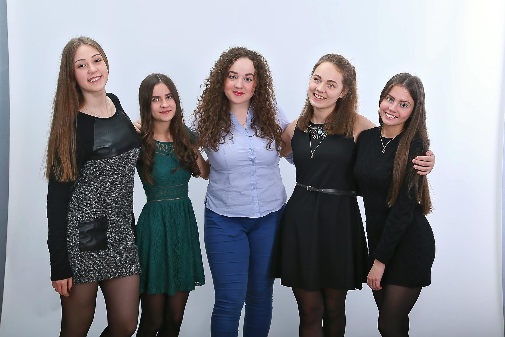 Альбомы для 9 и 11 класса. Создание стильных выпускных альбомов