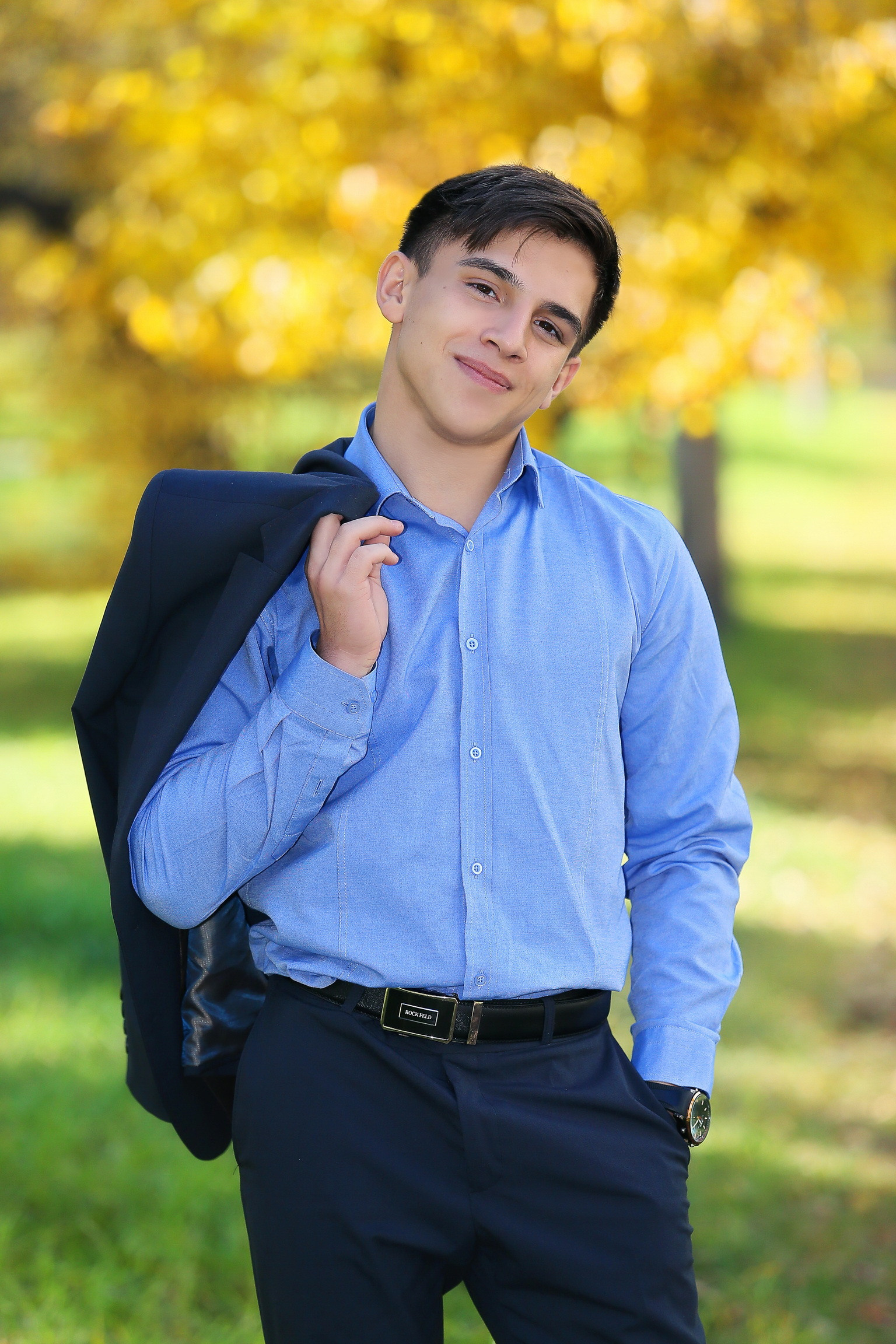 Альбомы для 9 и 11 класса. Создание стильных выпускных альбомов