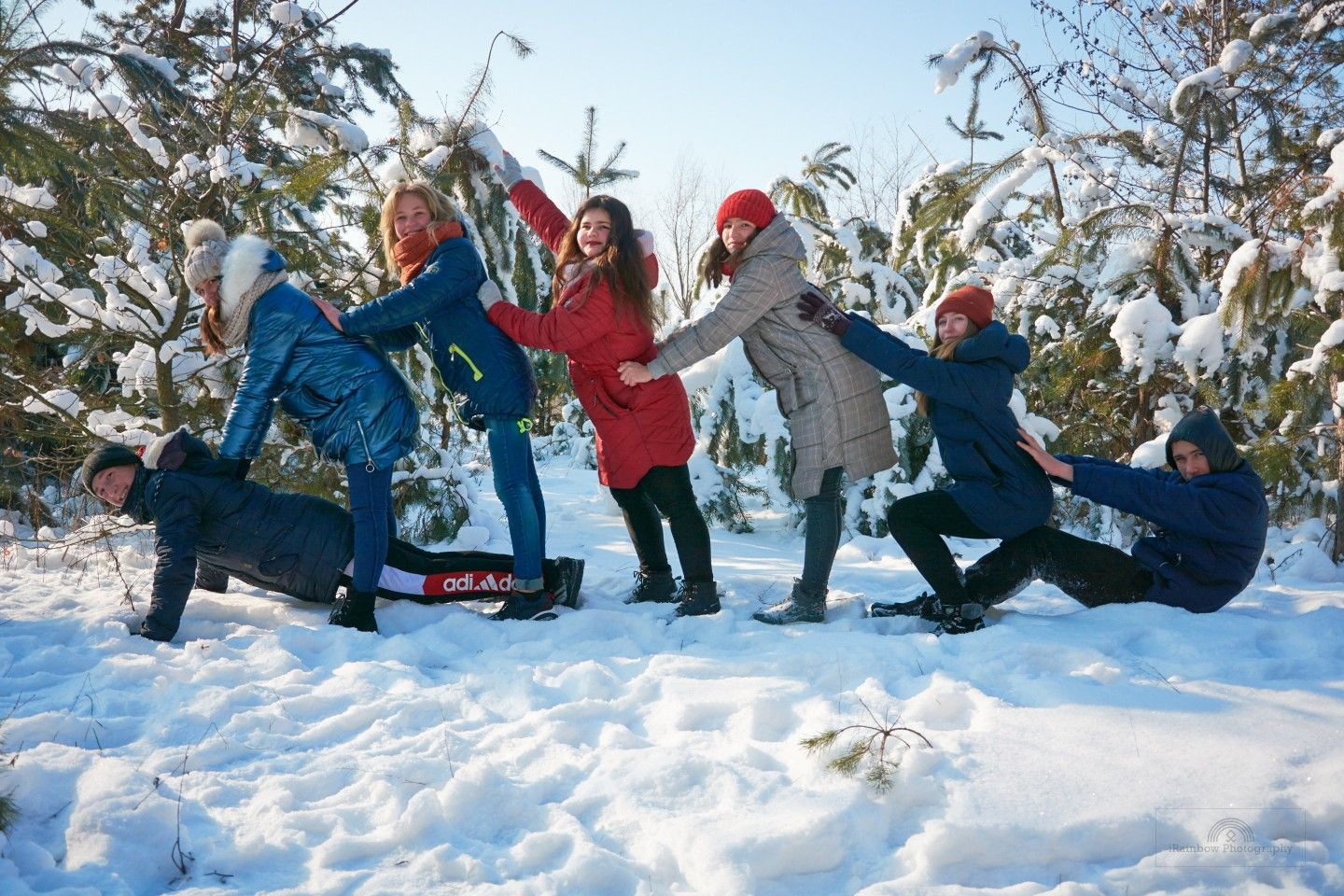 Альбомы для 9 и 11 класса. Создание стильных выпускных альбомов