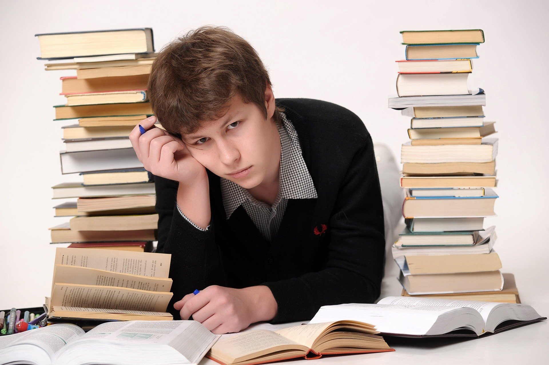 Альбомы для 9 и 11 класса. Создание стильных выпускных альбомов