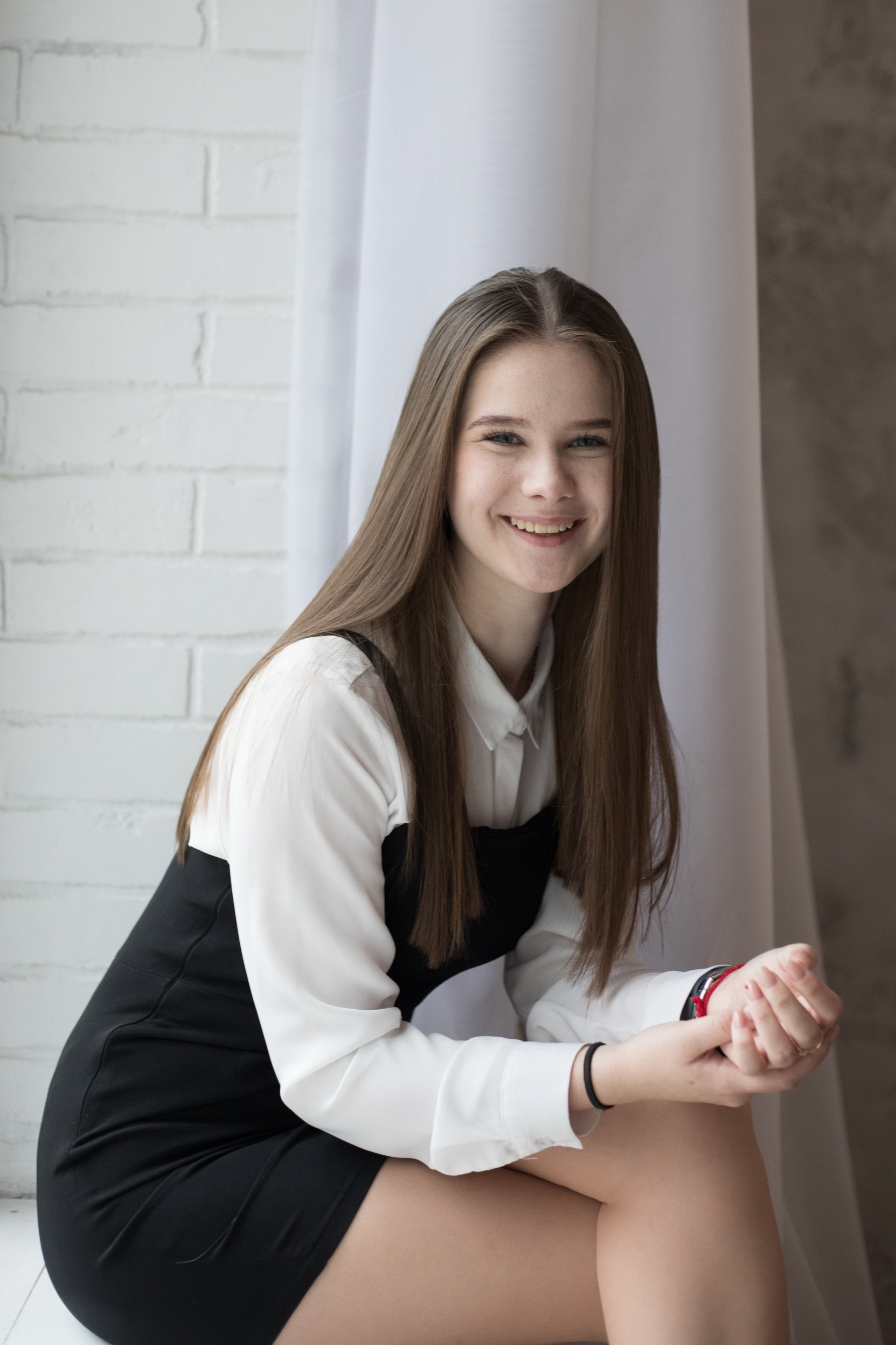 Альбомы для 9 и 11 класса. Создание стильных выпускных альбомов