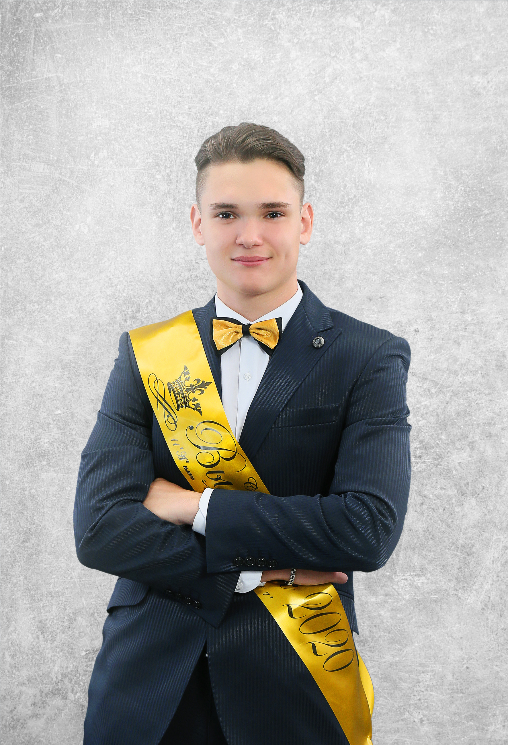 Альбомы для 9 и 11 класса. Создание стильных выпускных альбомов