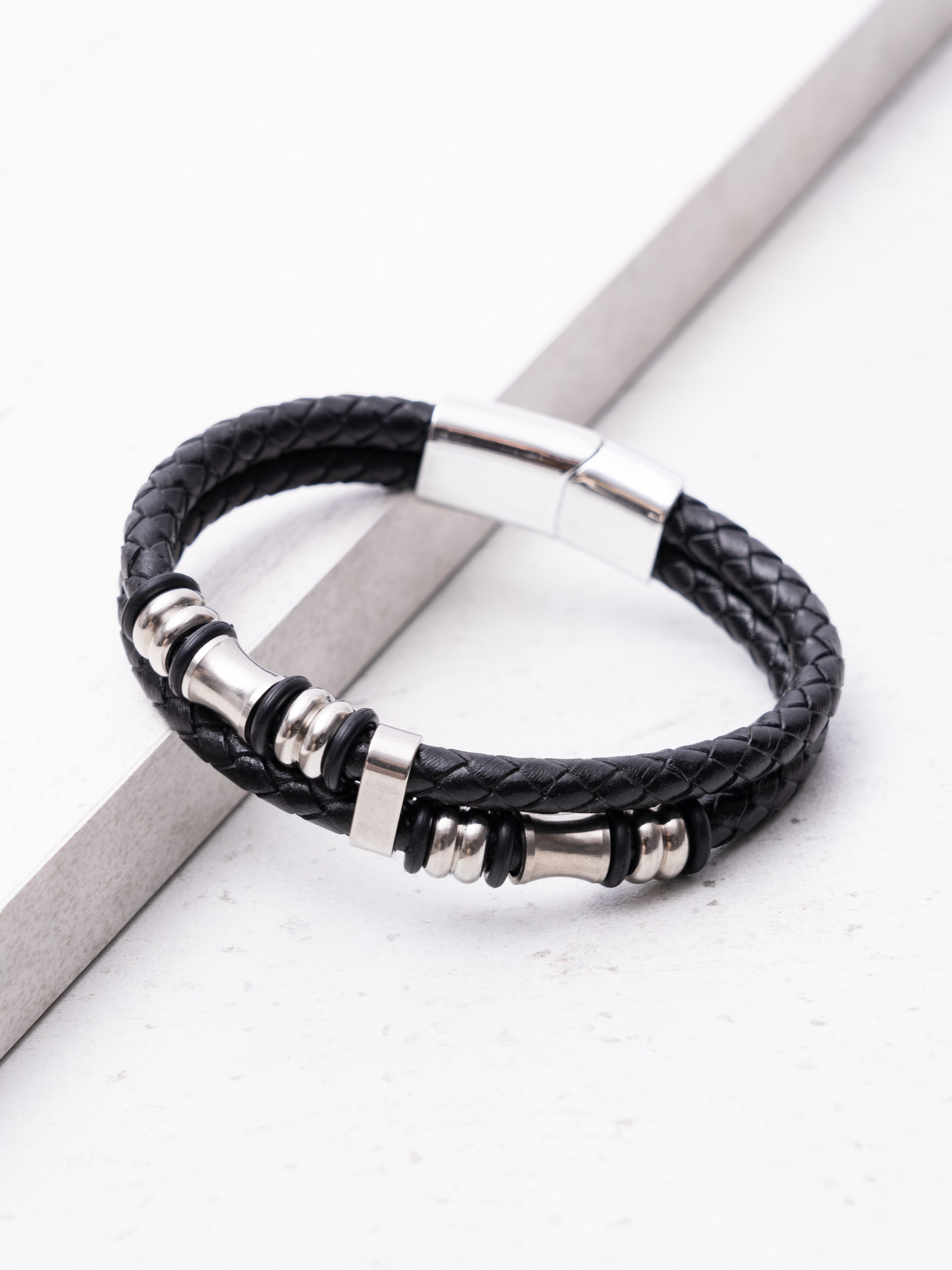 Сборная съёмка для маркетплейсов от CREATIVO PROD. Фото для маркетплейсов — CREATIVO.PROD Москва