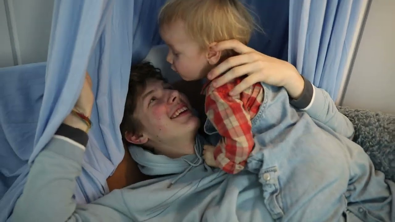 Рождественская Новогодняя Семейная Фотосессия дома. Семейный фотограф Маша Тимофеева | Москва