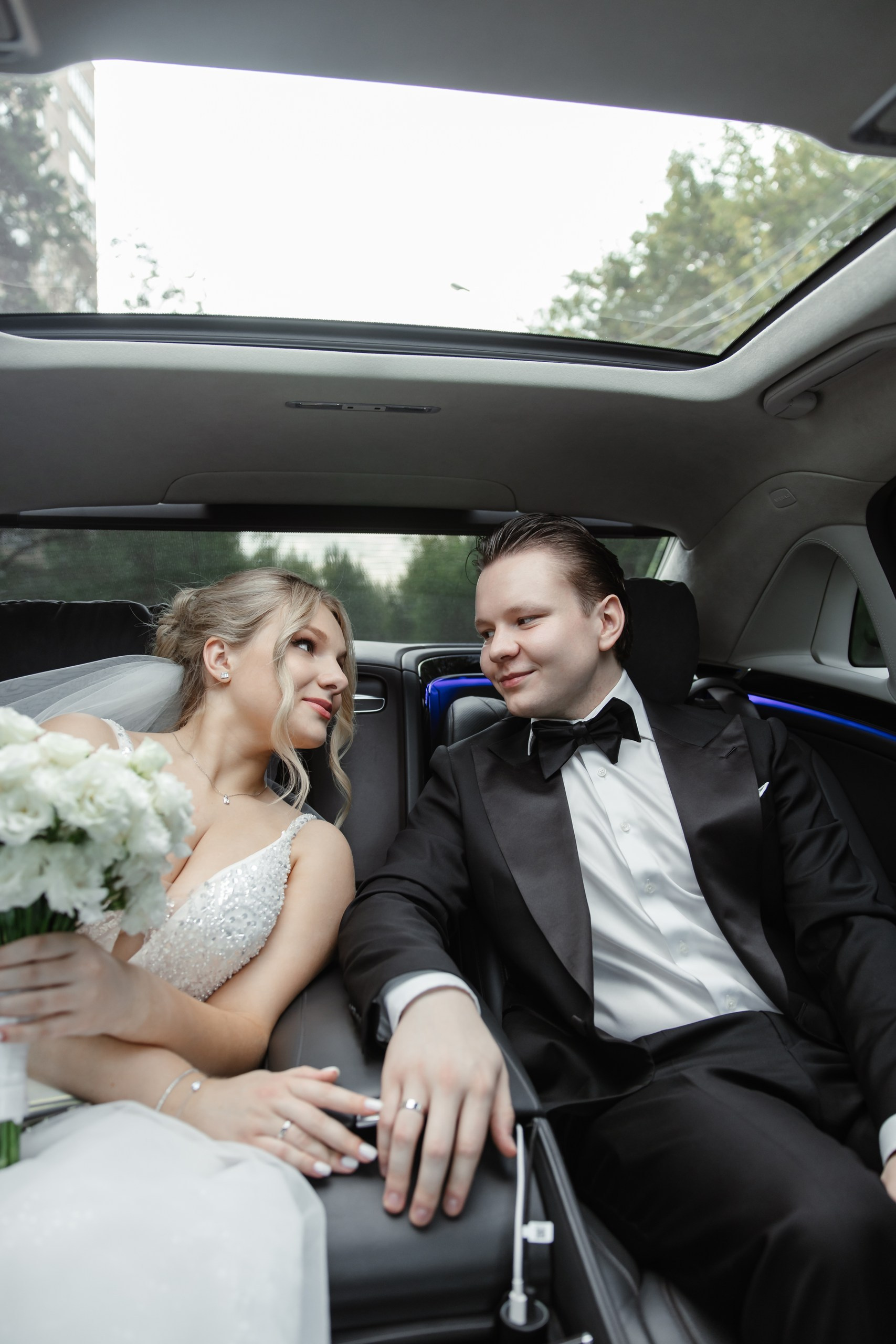 Свадьба до 100 тысяч рублей с гостями: реально ли? Полный гид по бюджетному торжеству. Фотограф, видеограф на свадьбу в Москве Никита Назаров