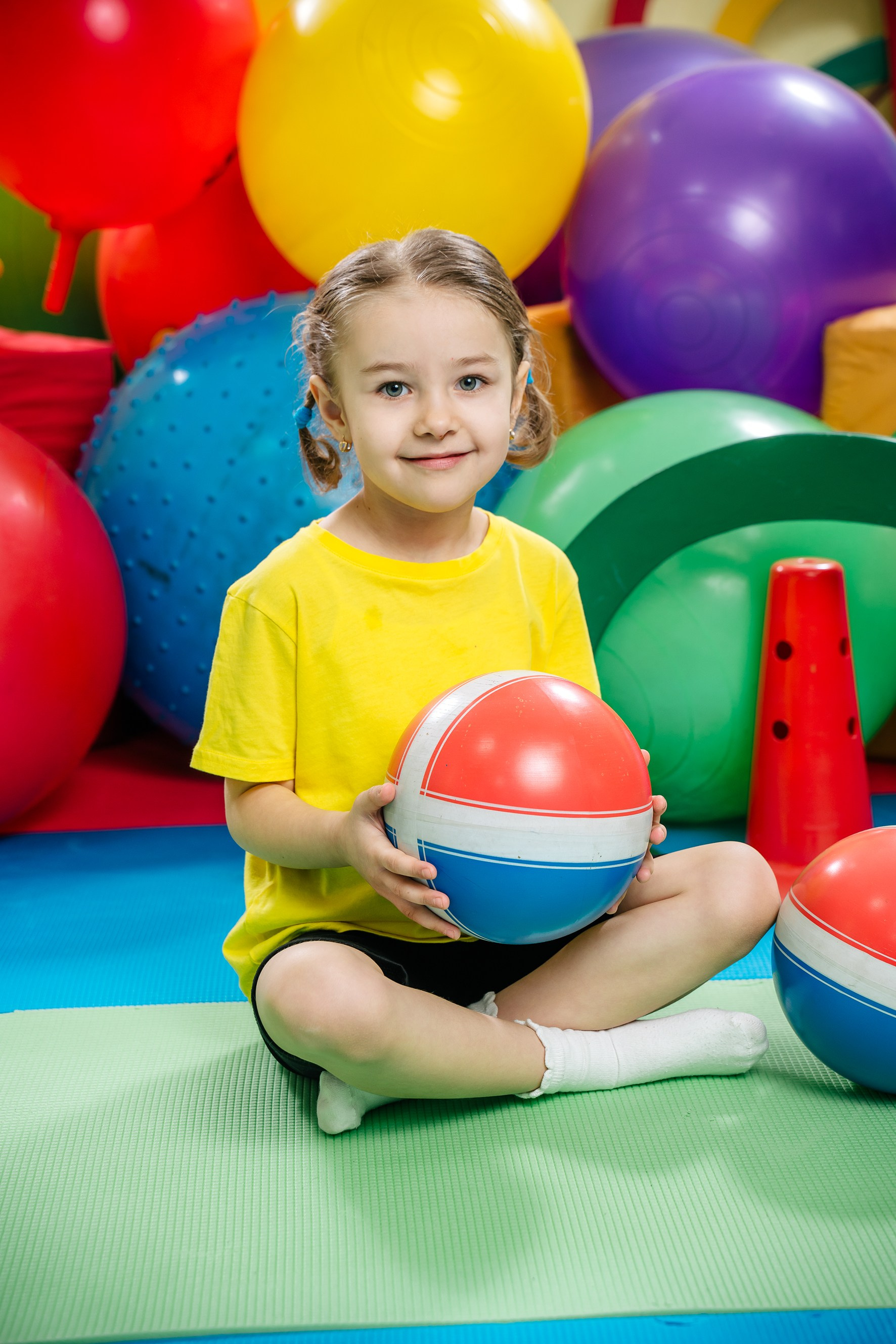 Выпускные альбомы, школьные фотосессии в городе Новороссийске