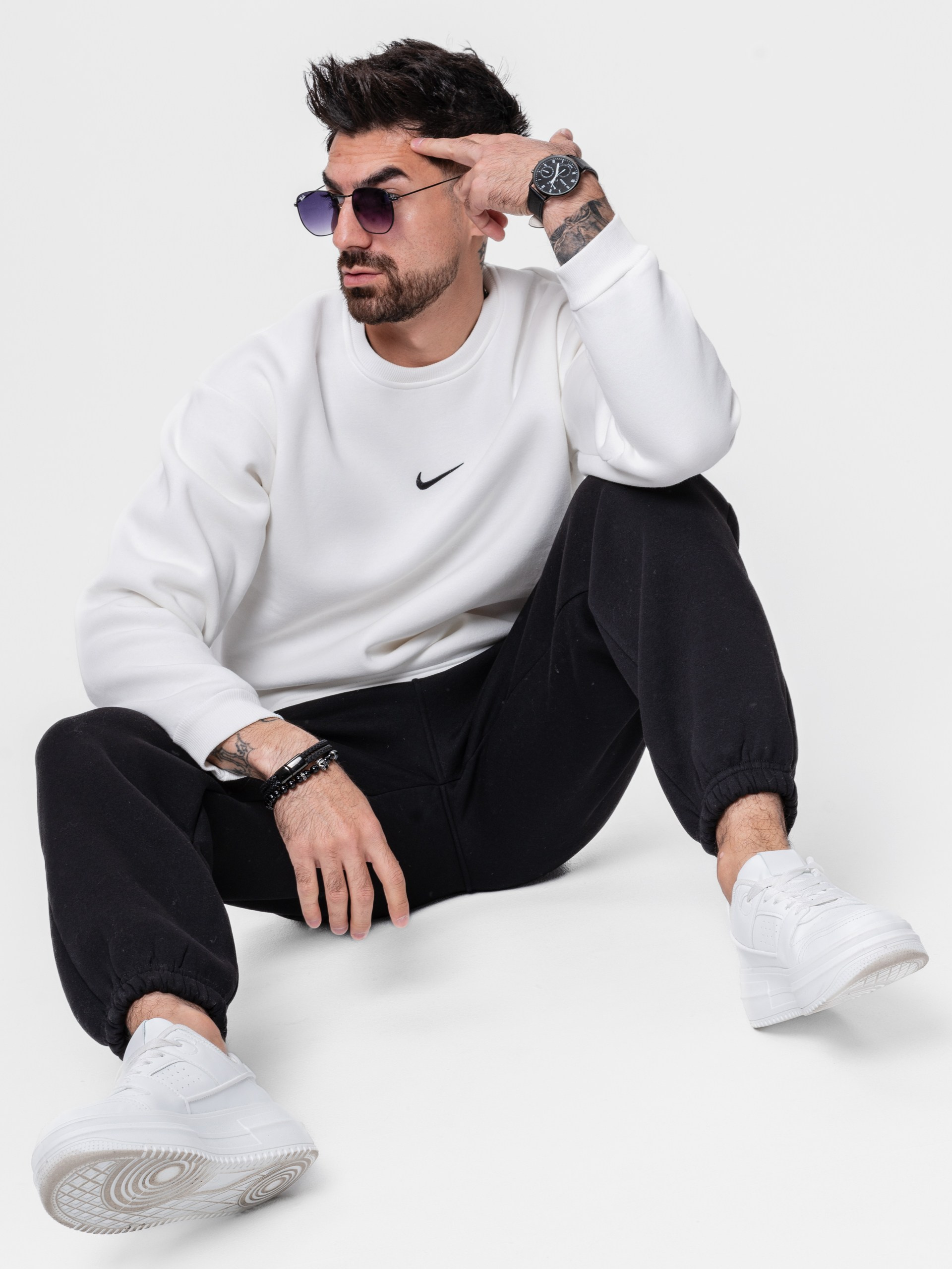 Сборная съёмка для маркетплейсов от CREATIVO PROD. Фото для маркетплейсов — CREATIVO.PROD Москва