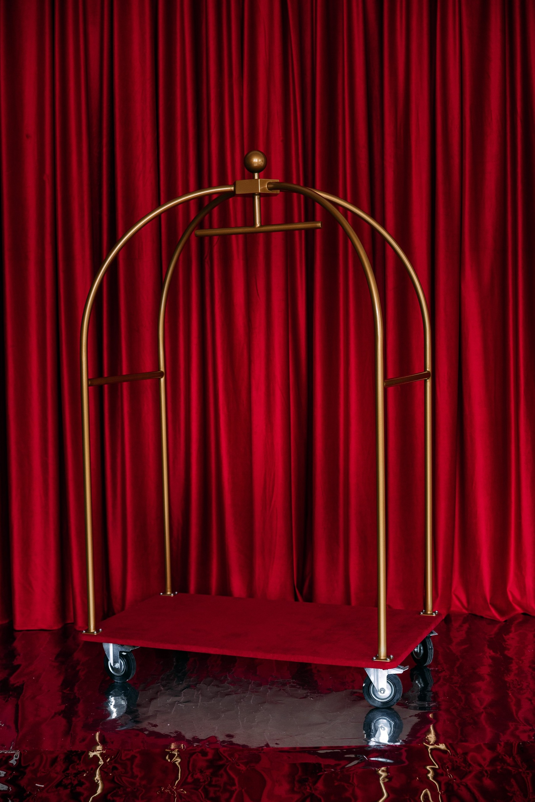 Фотостудии в Орле весна — лето 2026. Свадебный и портретный фотограф в Орле и Москве Диана Ларичева