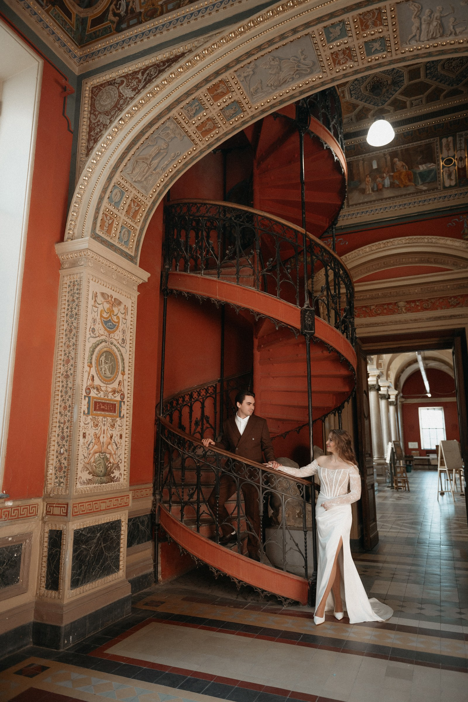 14 дворцов в Санкт-Петербурге для свадебной фотосессии в дождь. Свадебный фотограф в Санкт-Петербурге Венера Ахметова